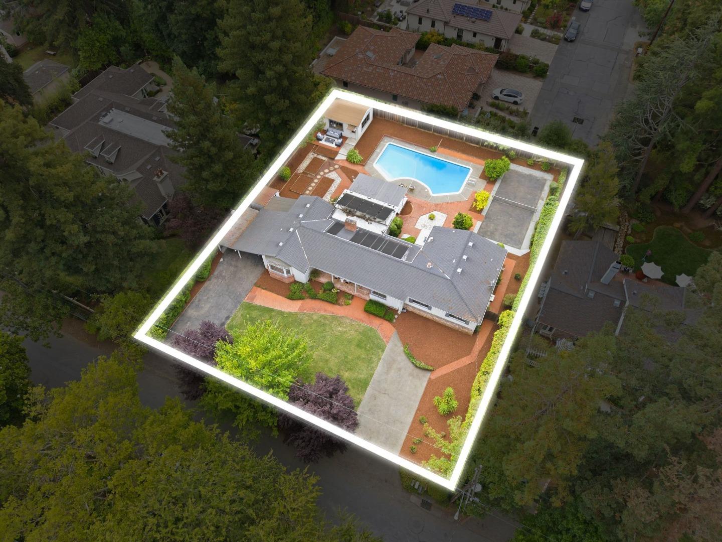 56 Coronado AVE