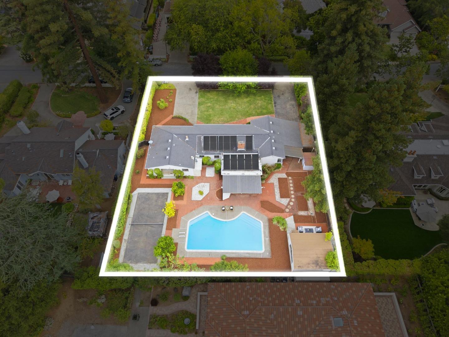 56 Coronado AVE