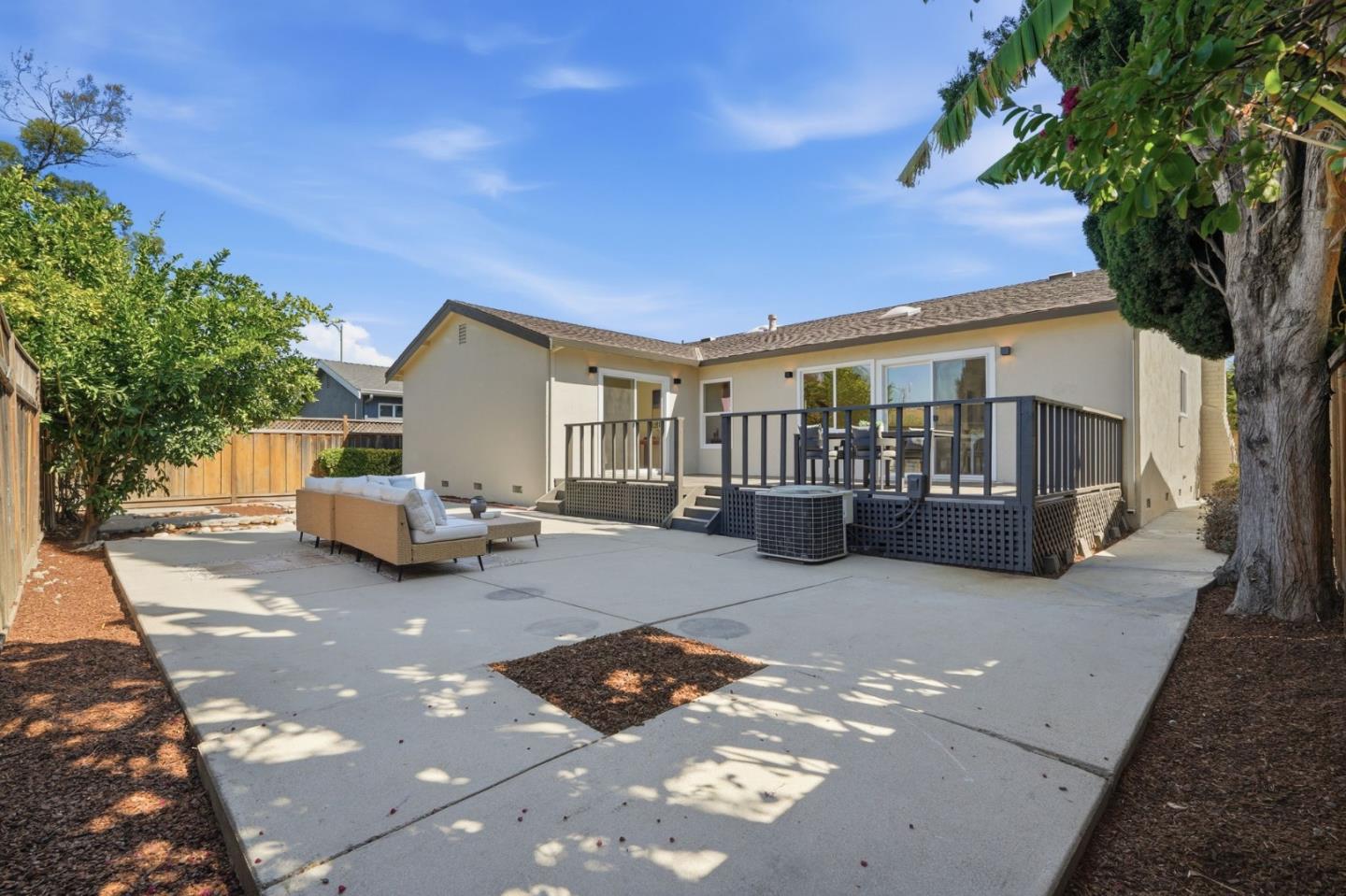 1593 Stubbins WAY