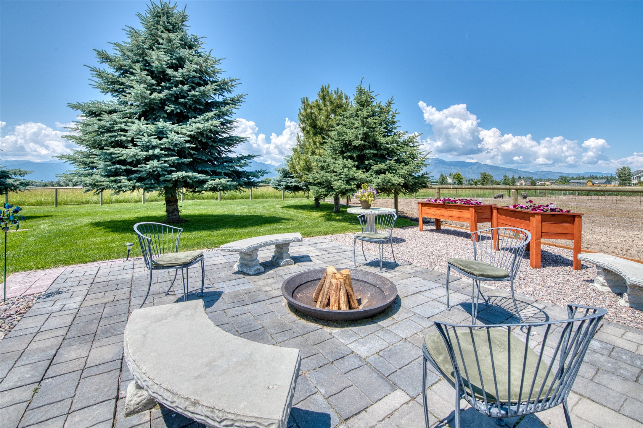 4455 Sunnyside Cemetery Road