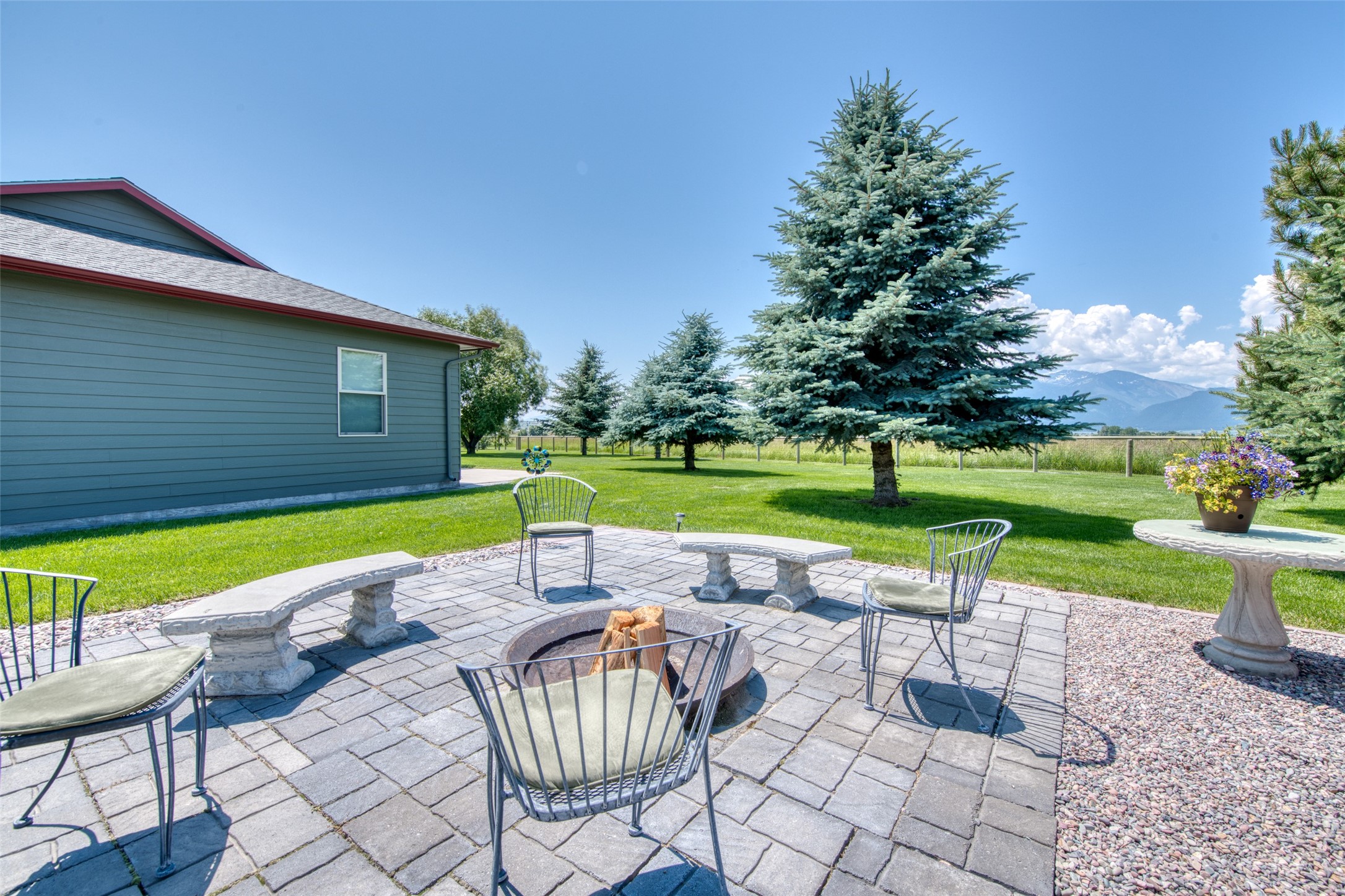 4455 Sunnyside Cemetery Road