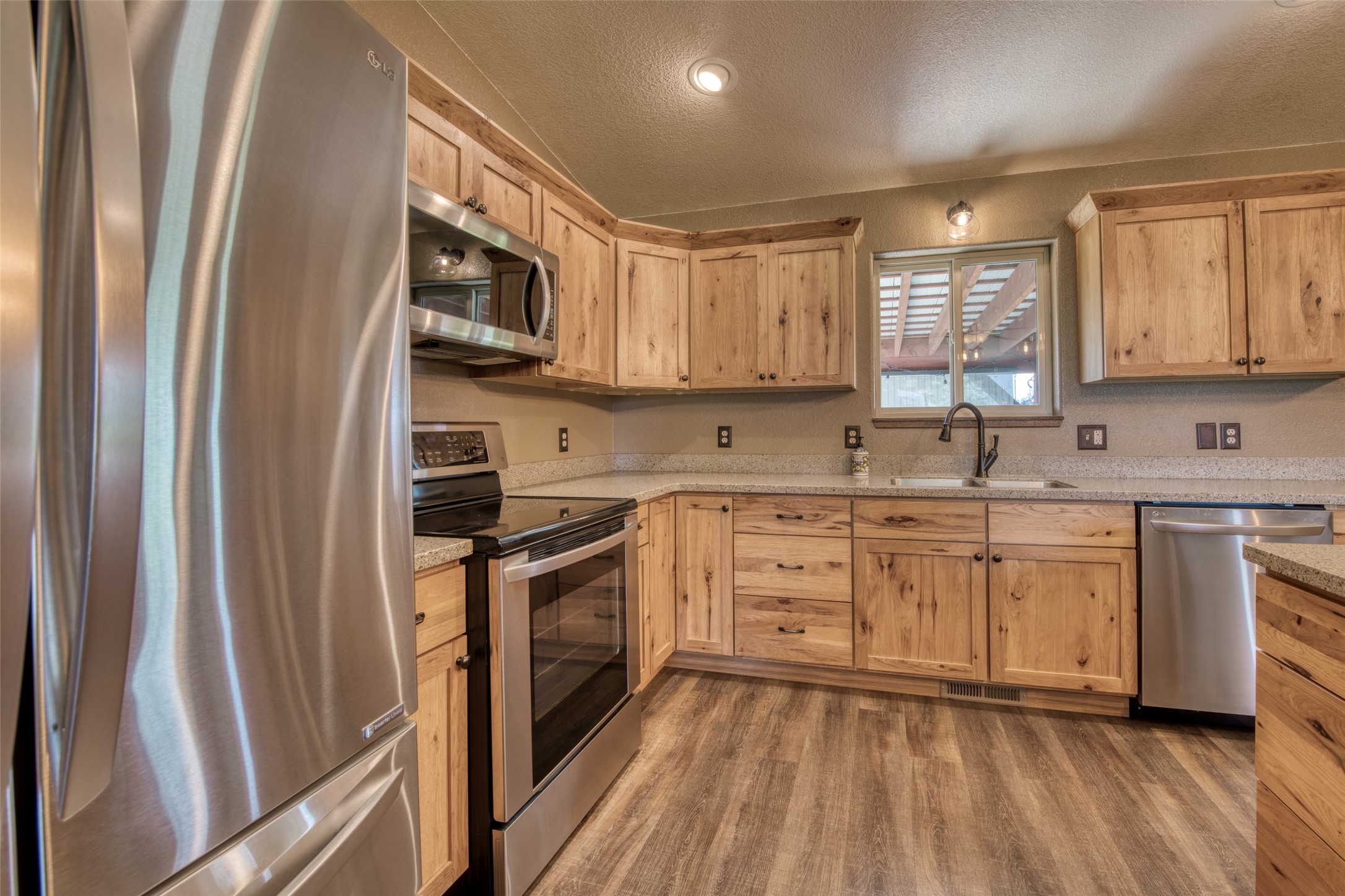 4455 Sunnyside Cemetery Road