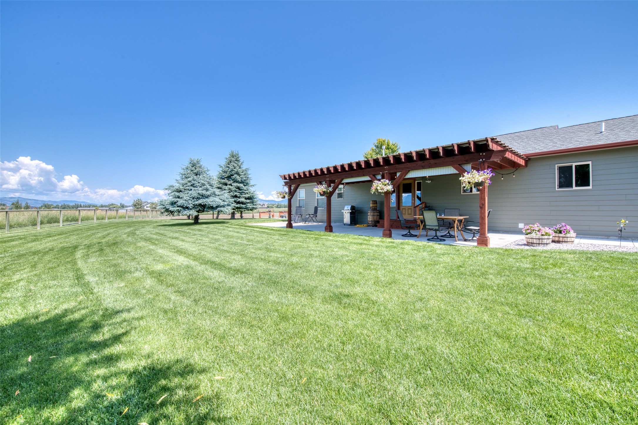 4455 Sunnyside Cemetery Road