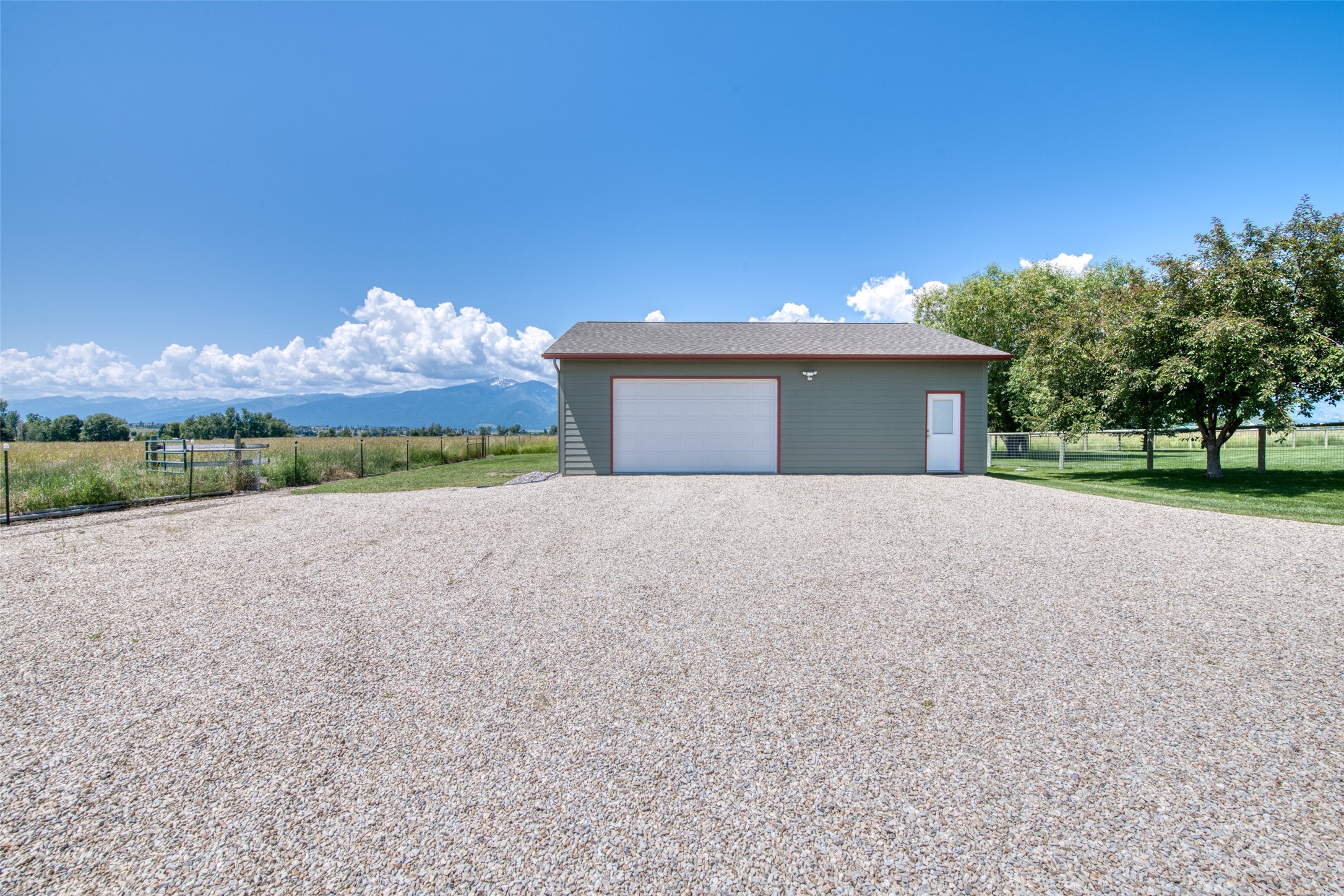 4455 Sunnyside Cemetery Road