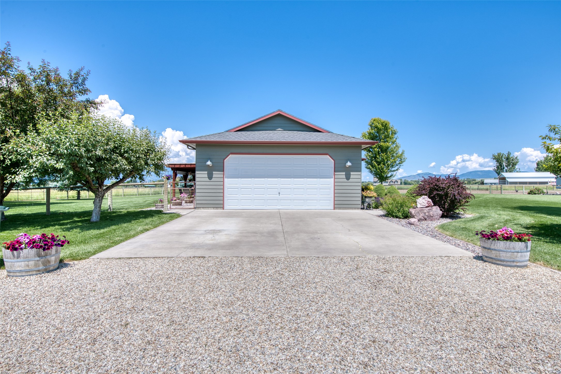 4455 Sunnyside Cemetery Road