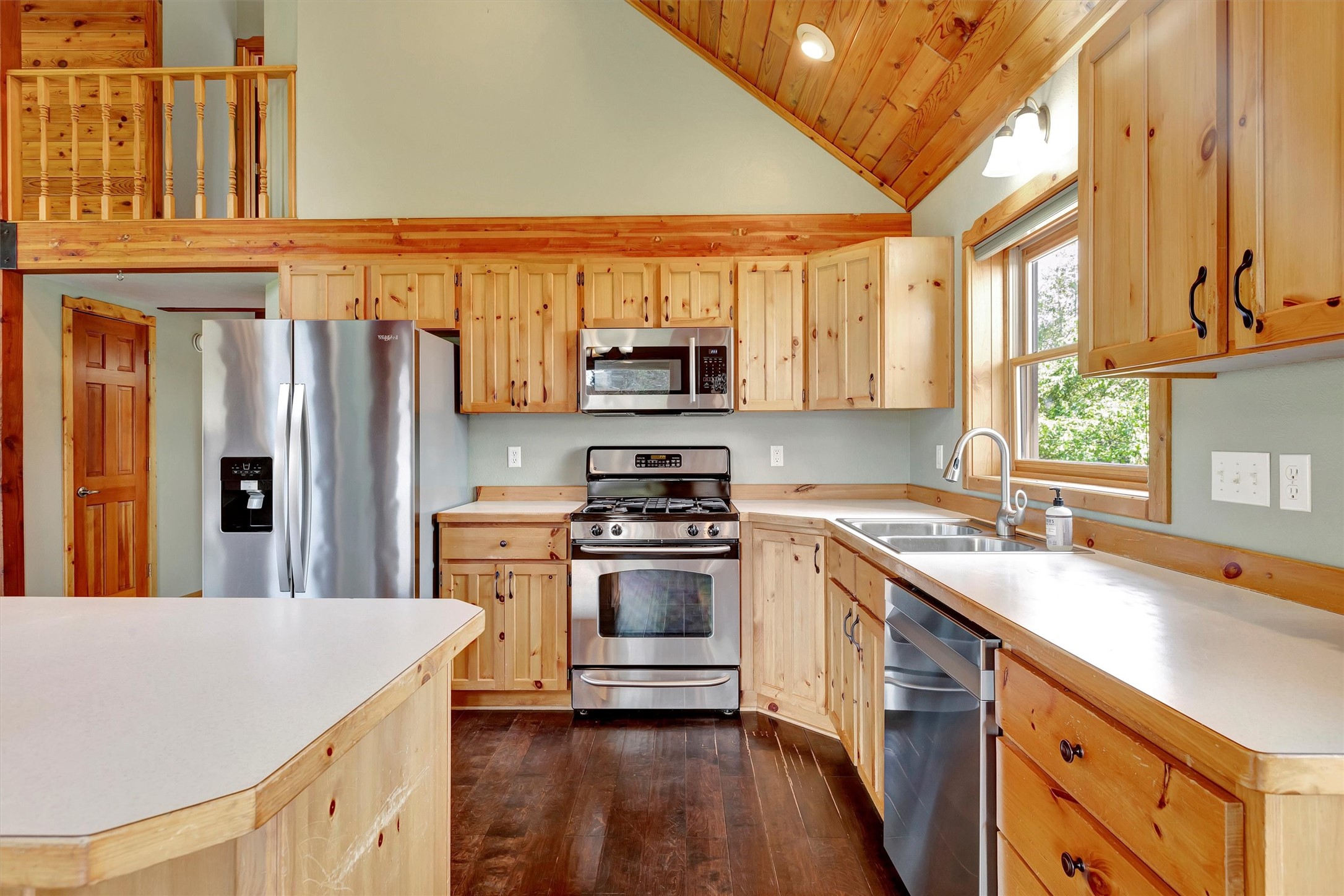 194 Mountain Veiw Drive