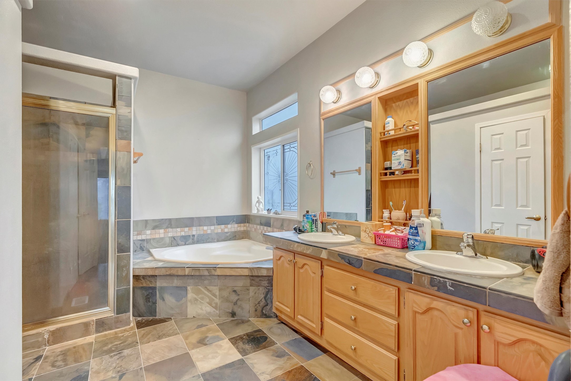 5617 Cottonwood Drive N