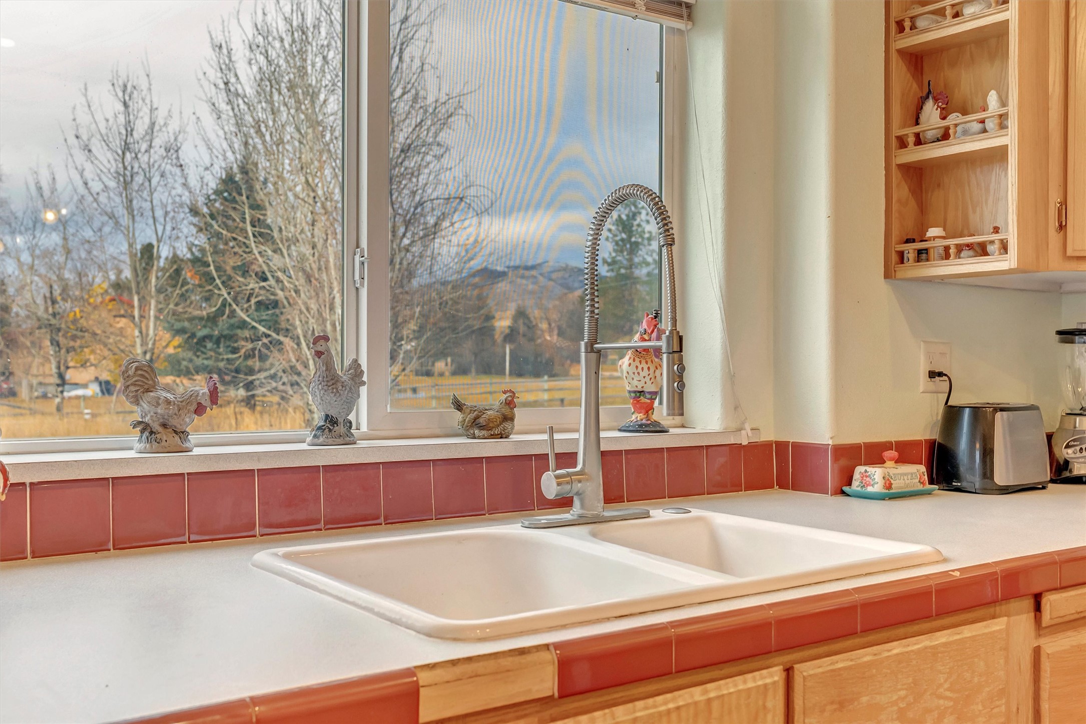 5617 Cottonwood Drive N