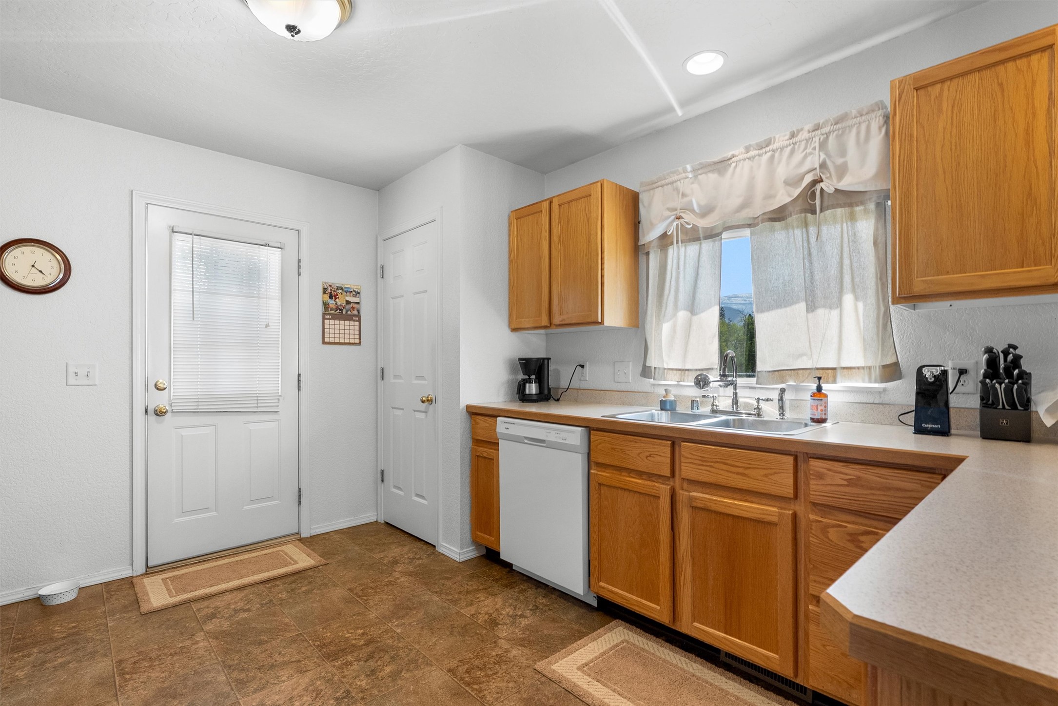 5679 Expedition Drive