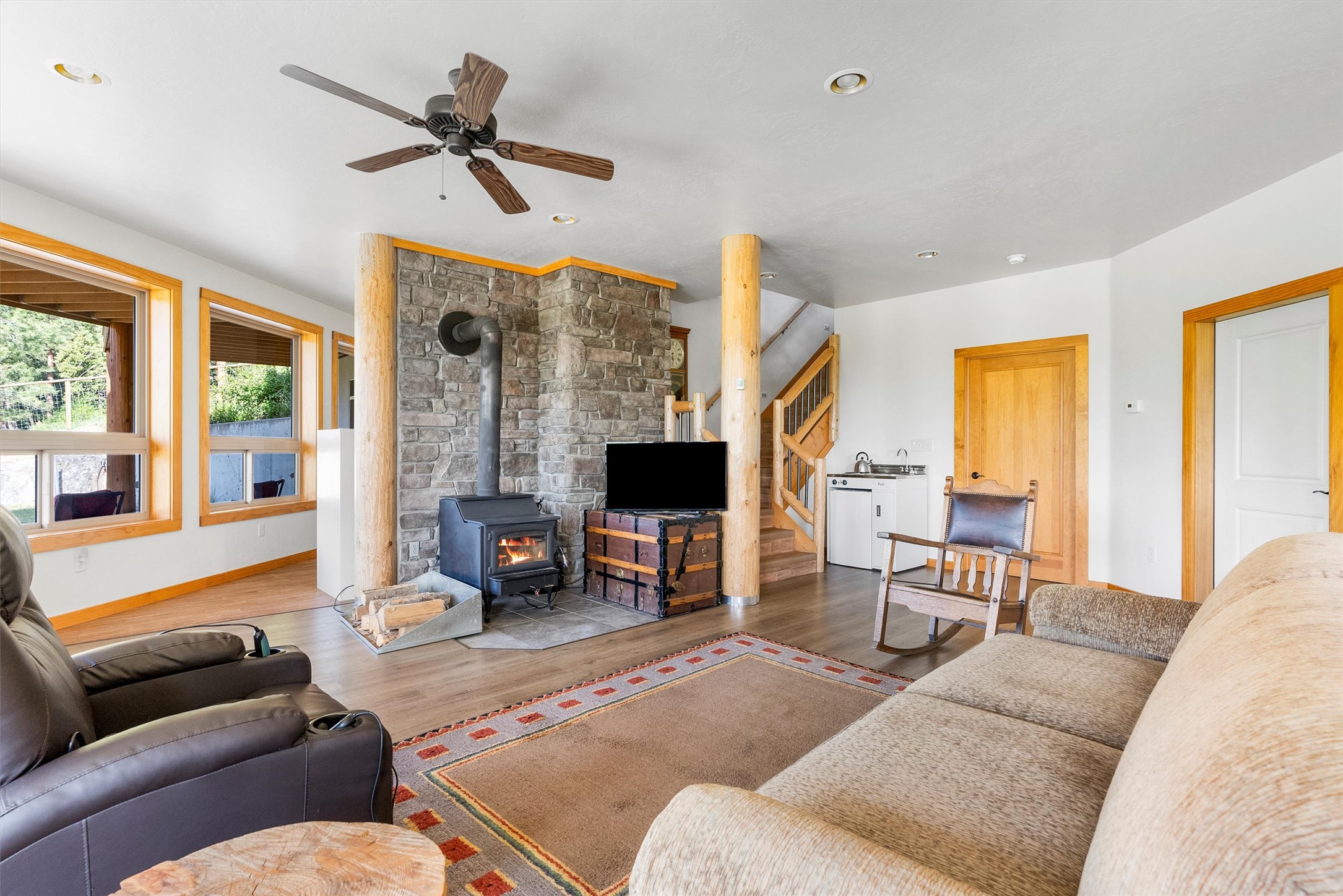 956 Falling Star Road