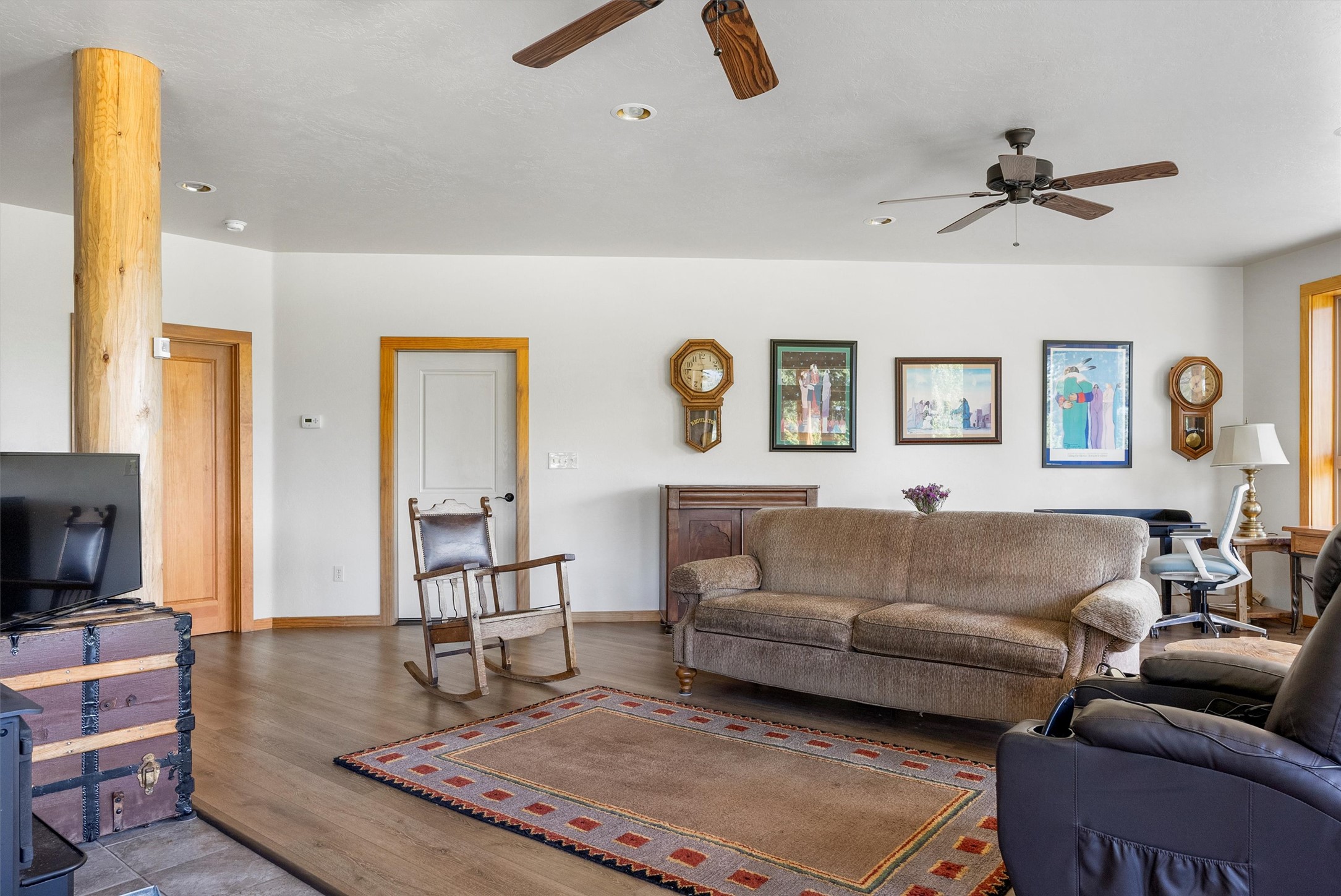 956 Falling Star Road