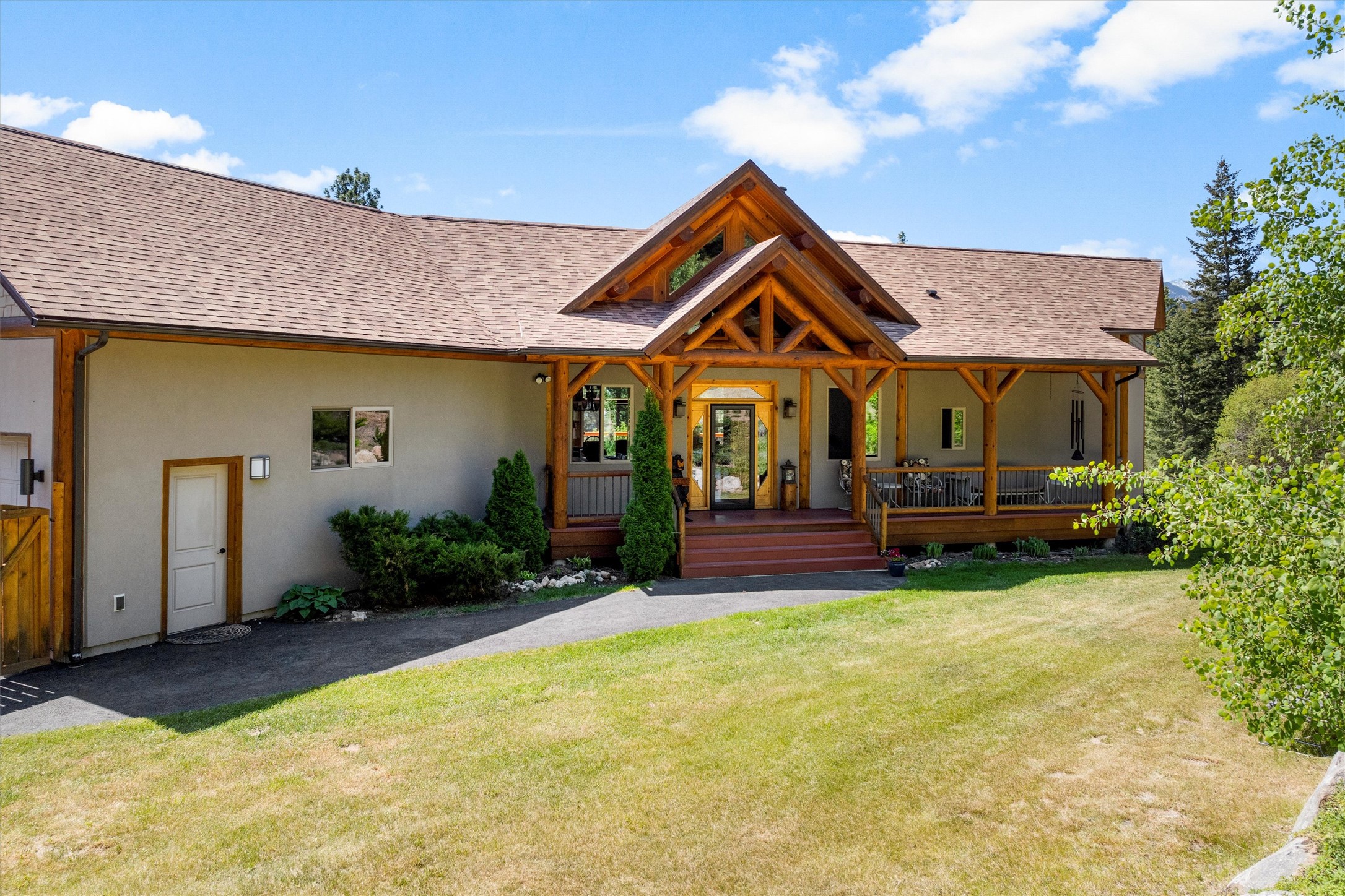 956 Falling Star Road