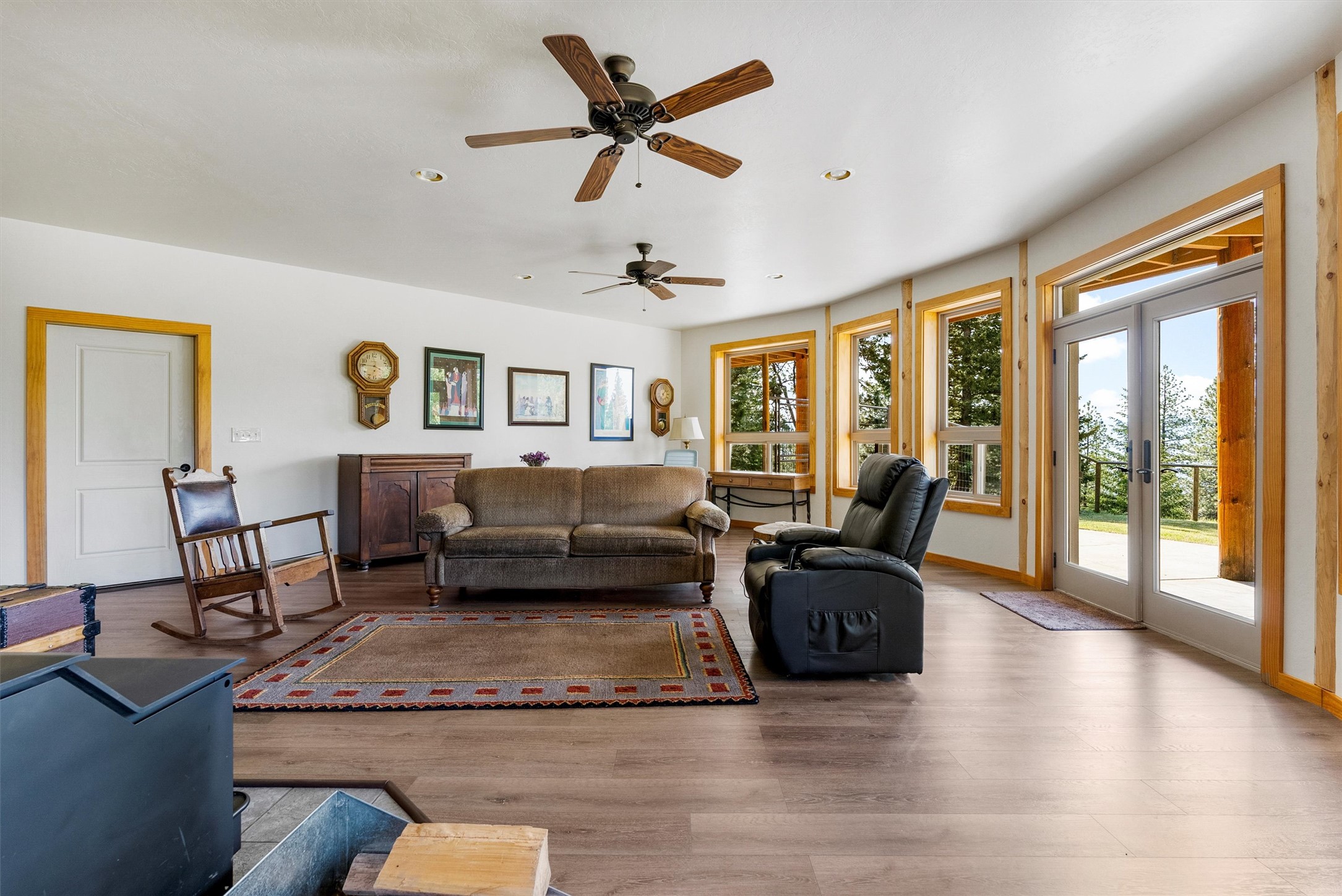 956 Falling Star Road