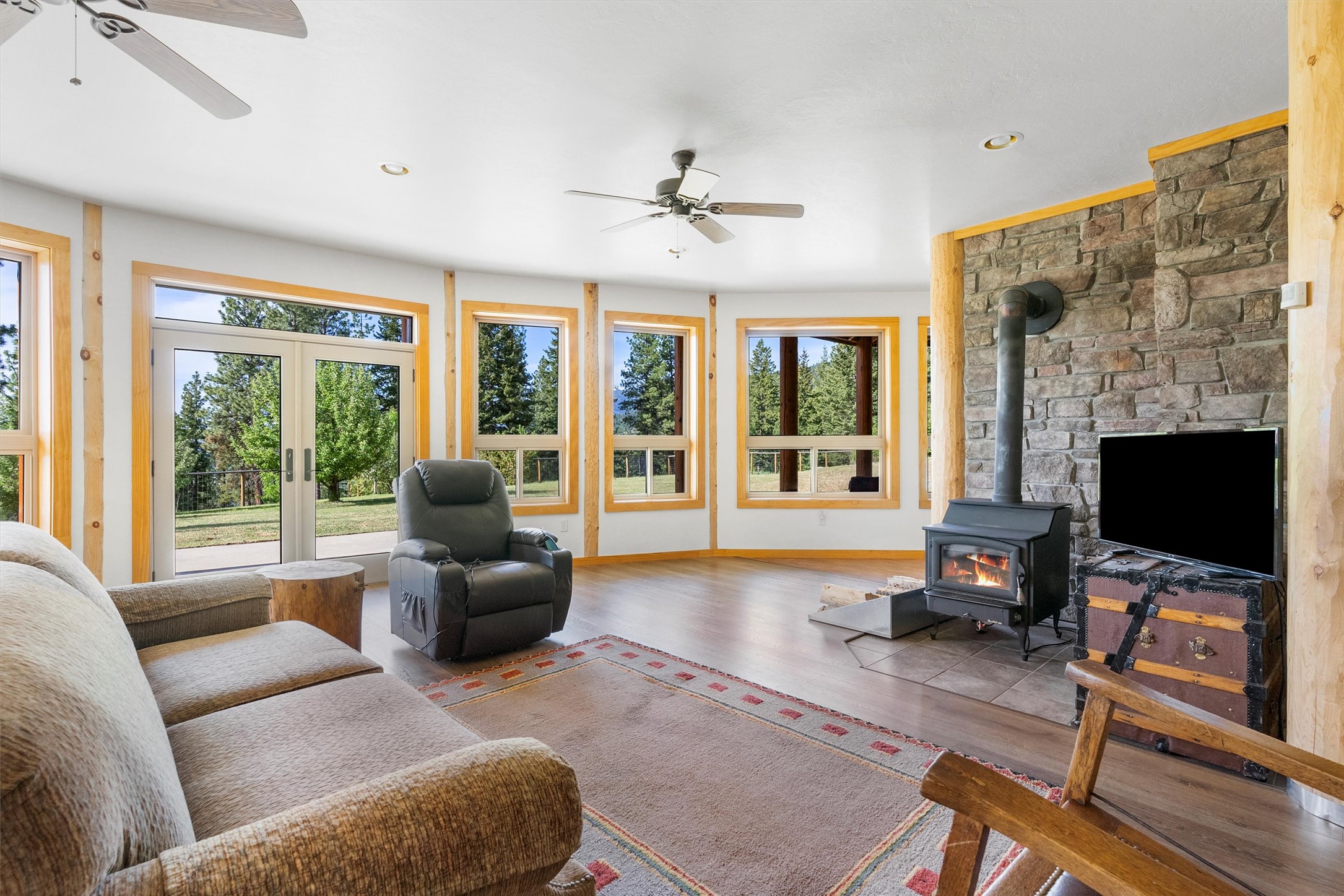 956 Falling Star Road