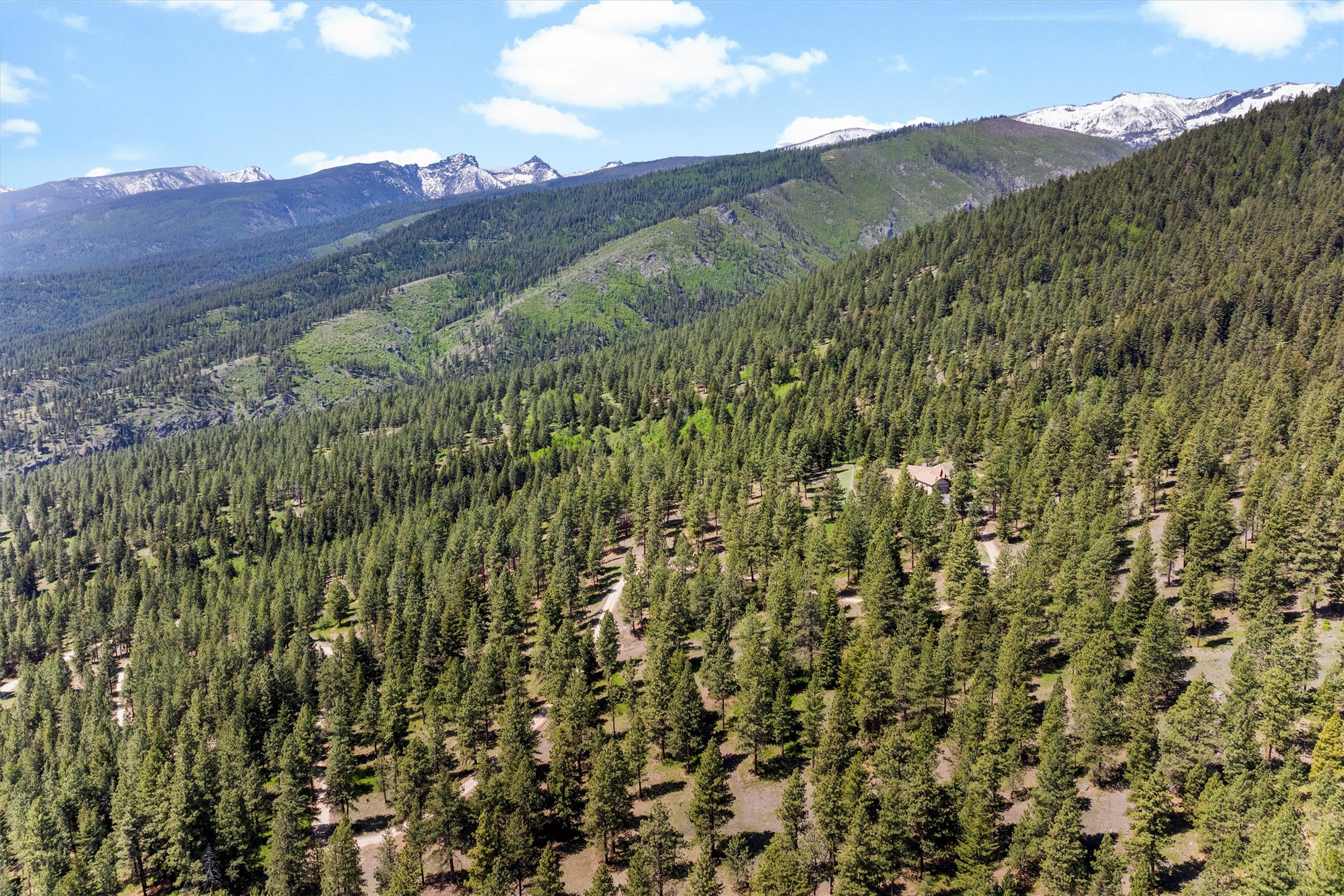 956 and 952 Falling Star Road