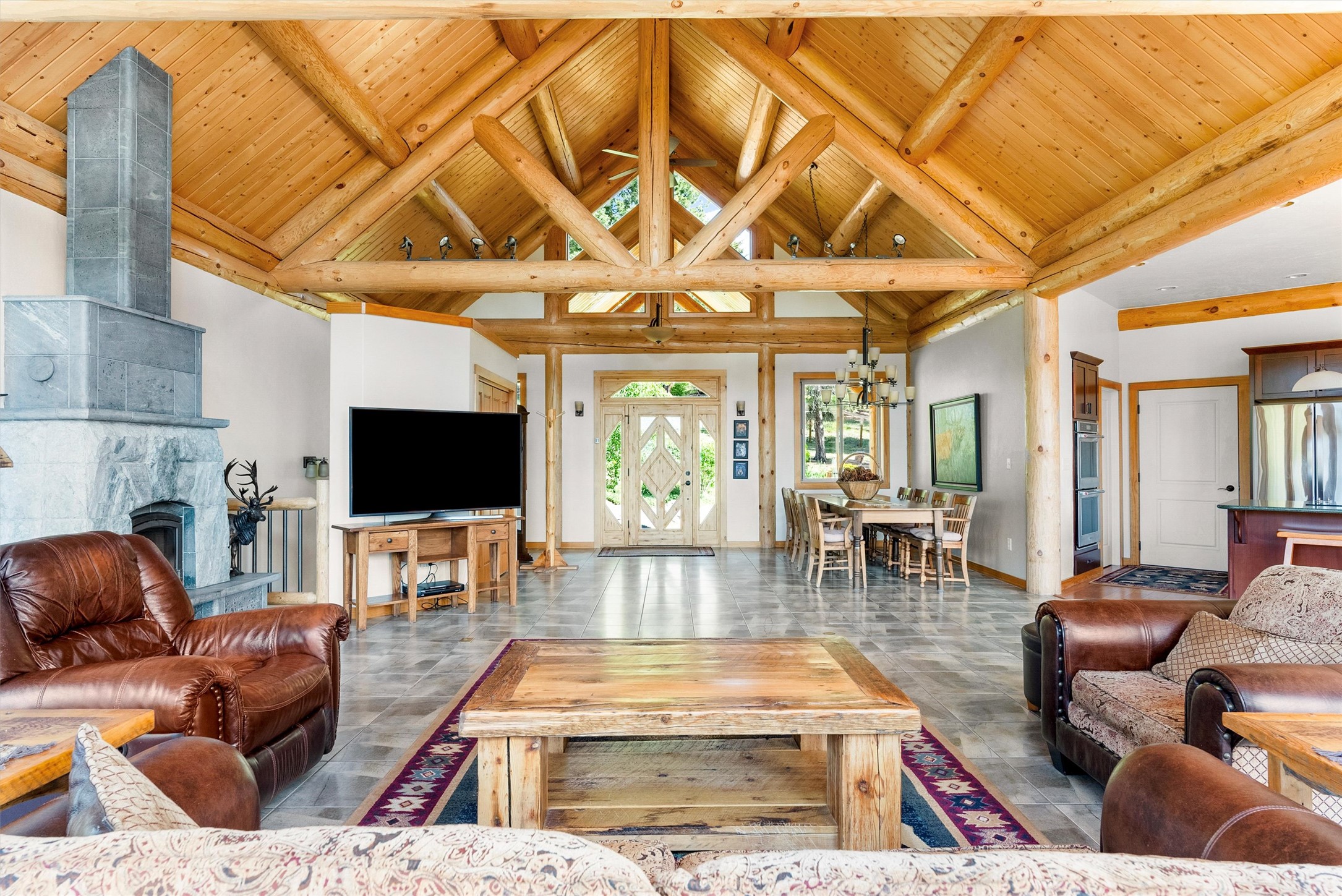 956 and 952 Falling Star Road