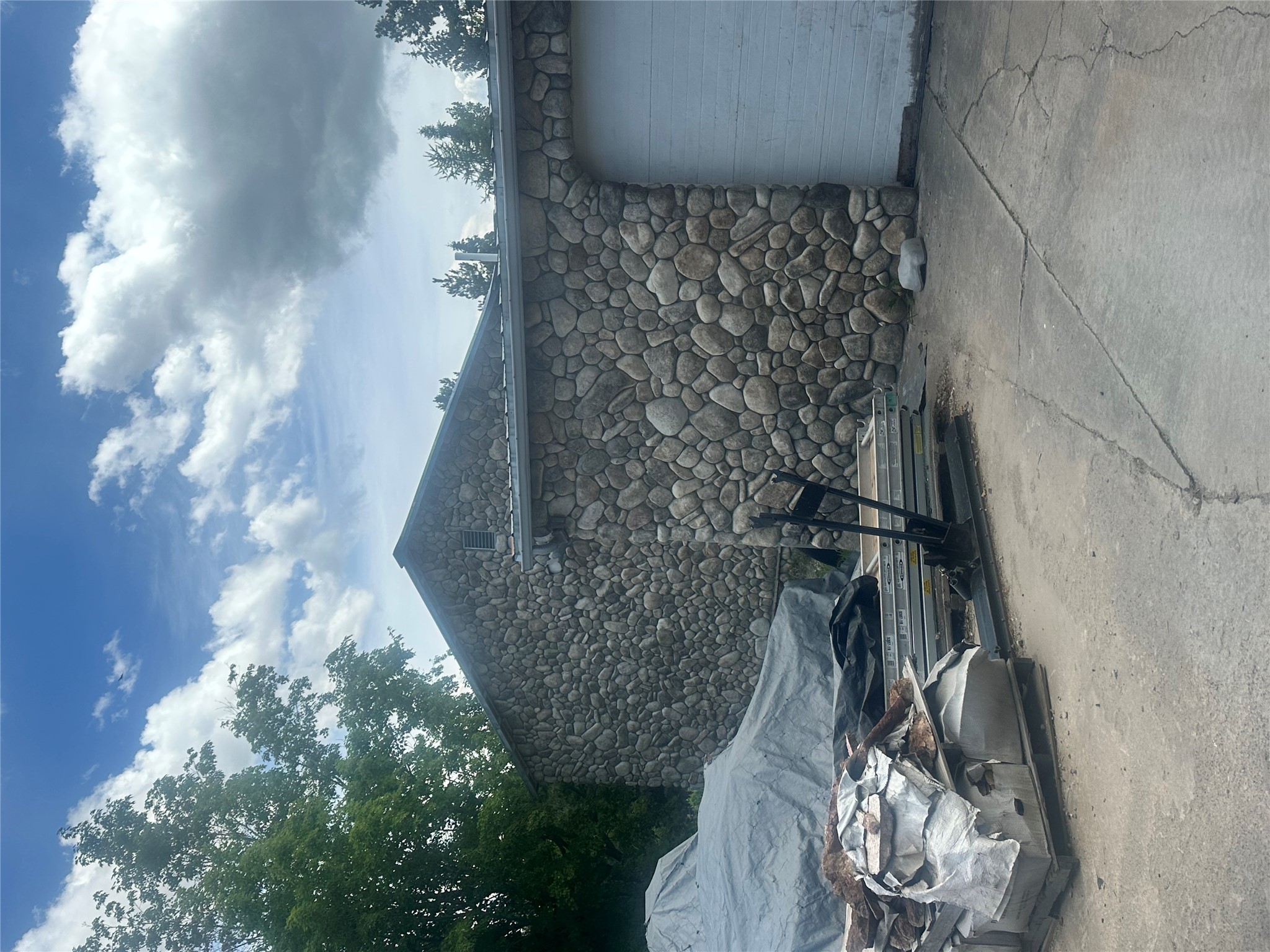 200 Blodgett Camp