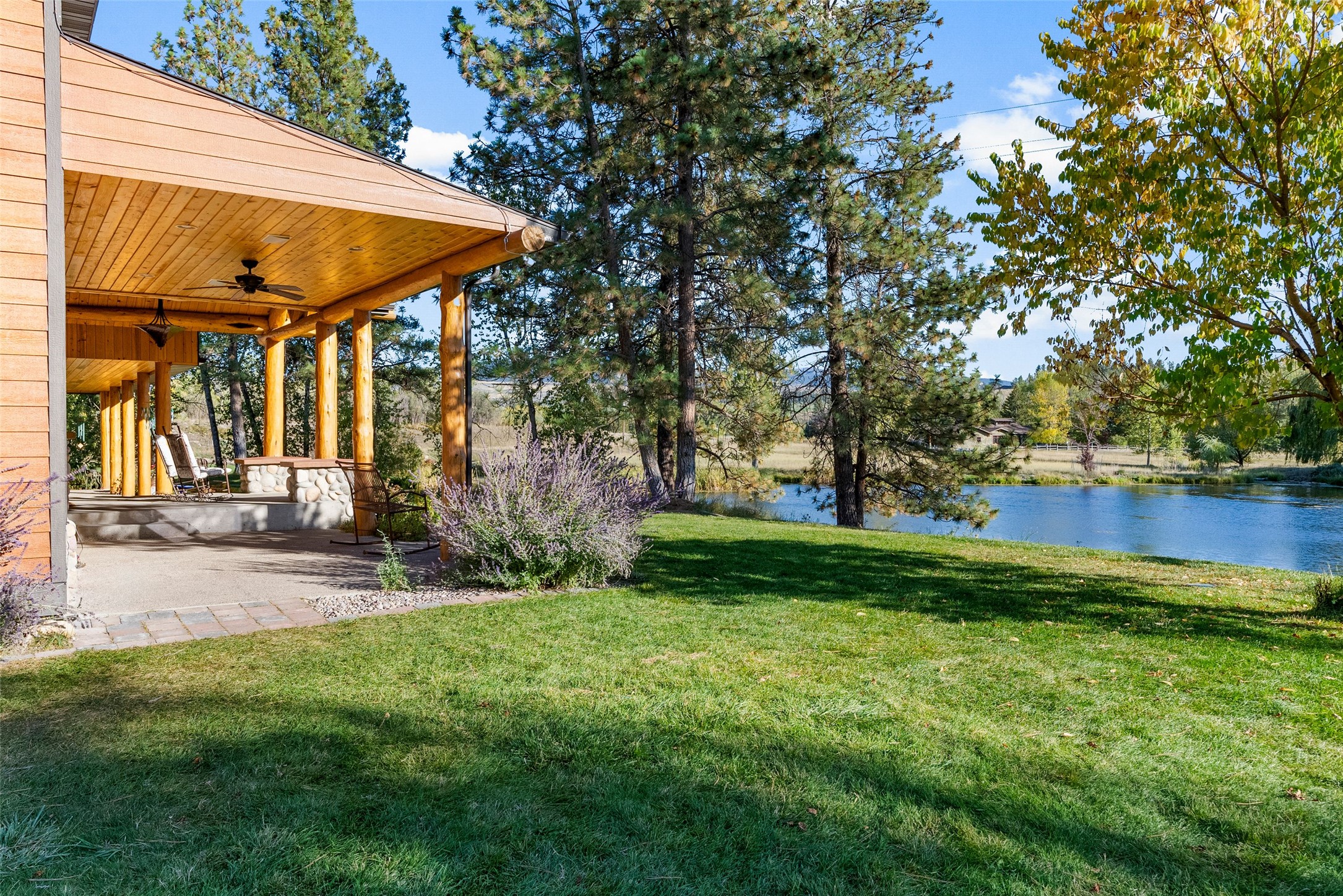 2837 Caribou Lane