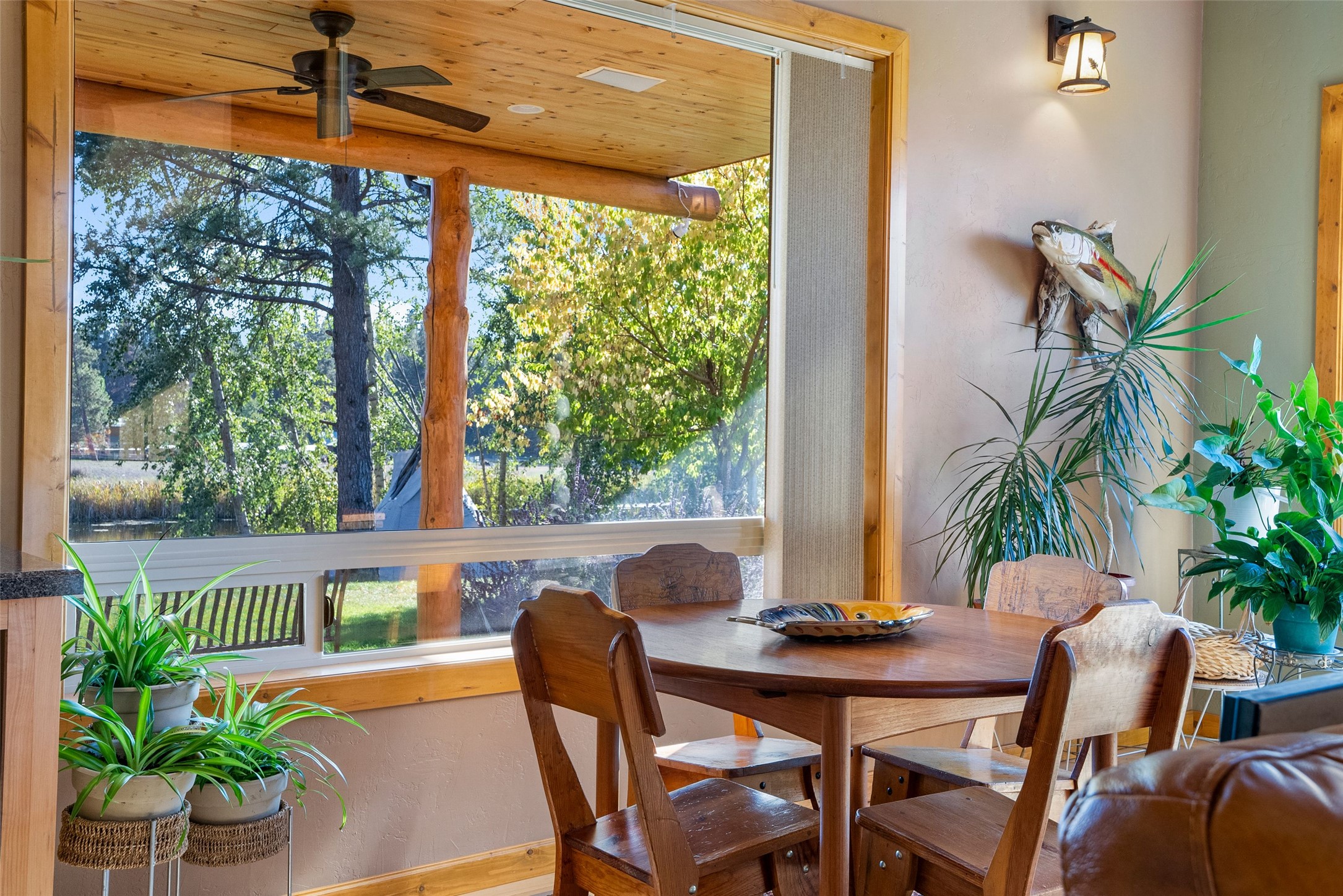 2837 Caribou Lane