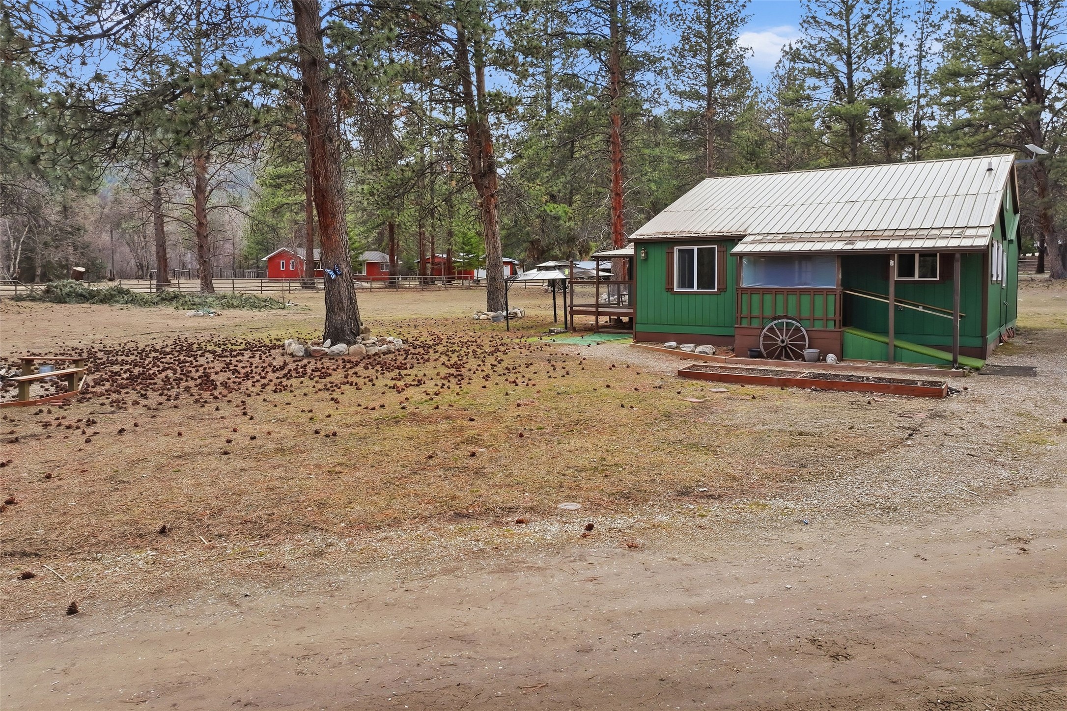 314 and 308 Kootenai Creek Road