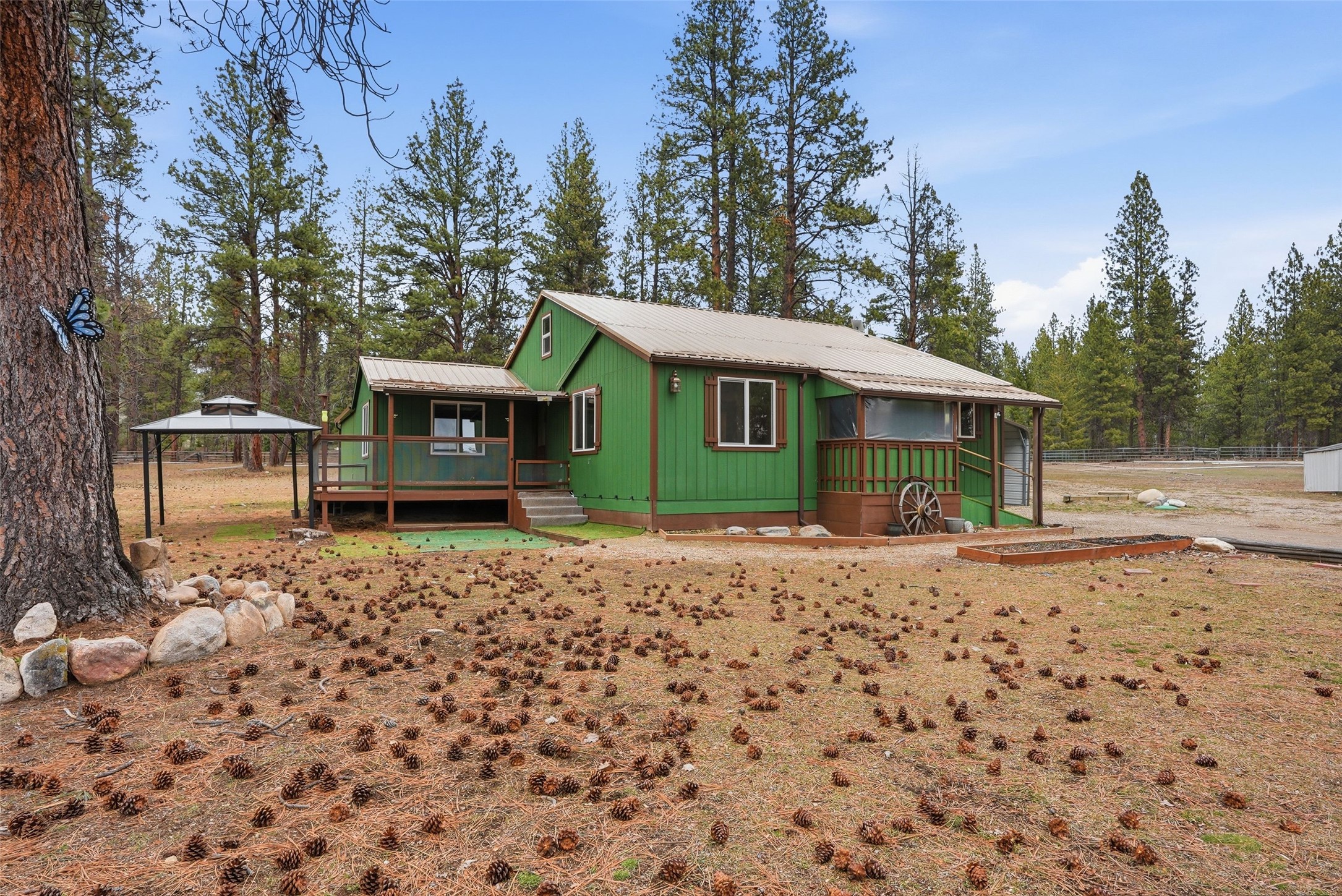 314 and 308 Kootenai Creek Road