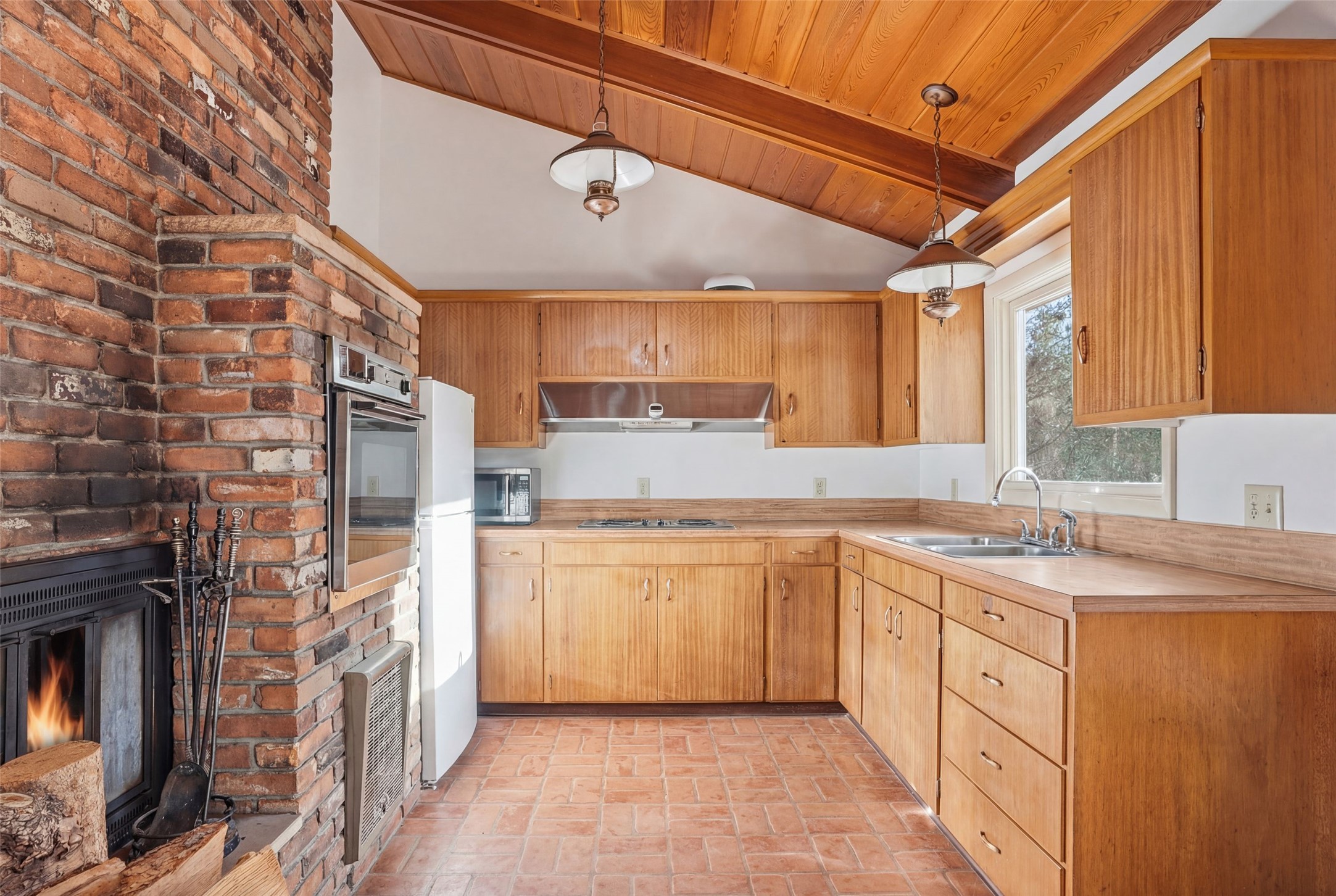 314 and 308 Kootenai Creek Road