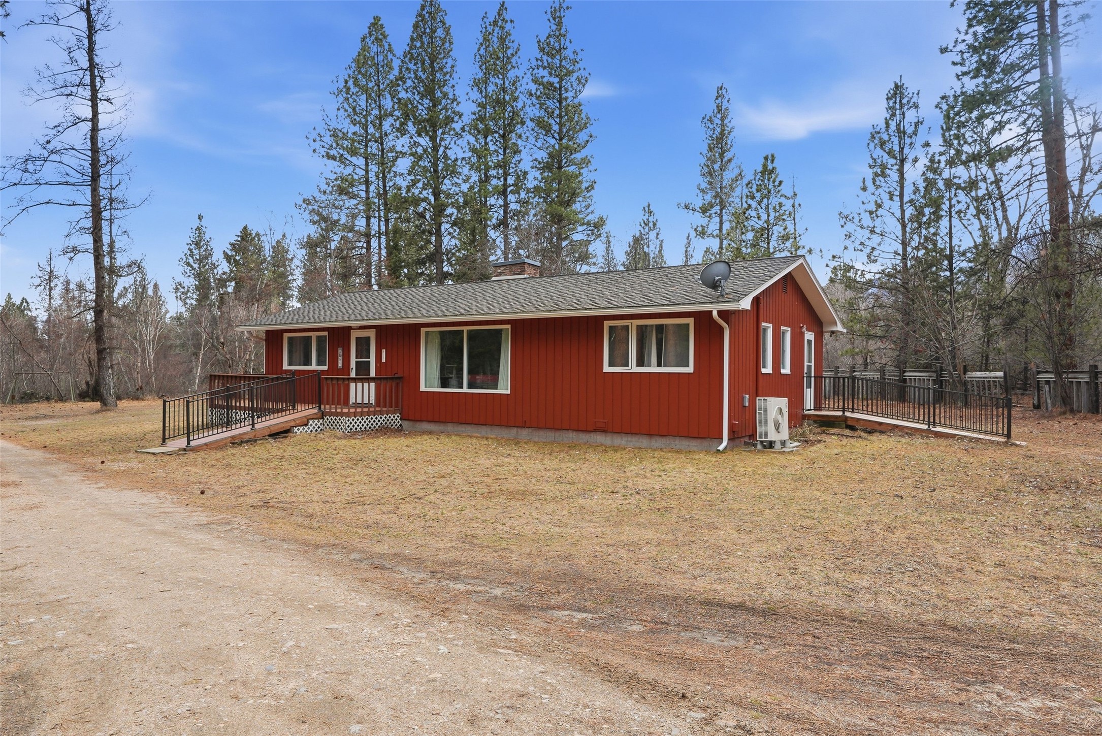 314 and 308 Kootenai Creek Road