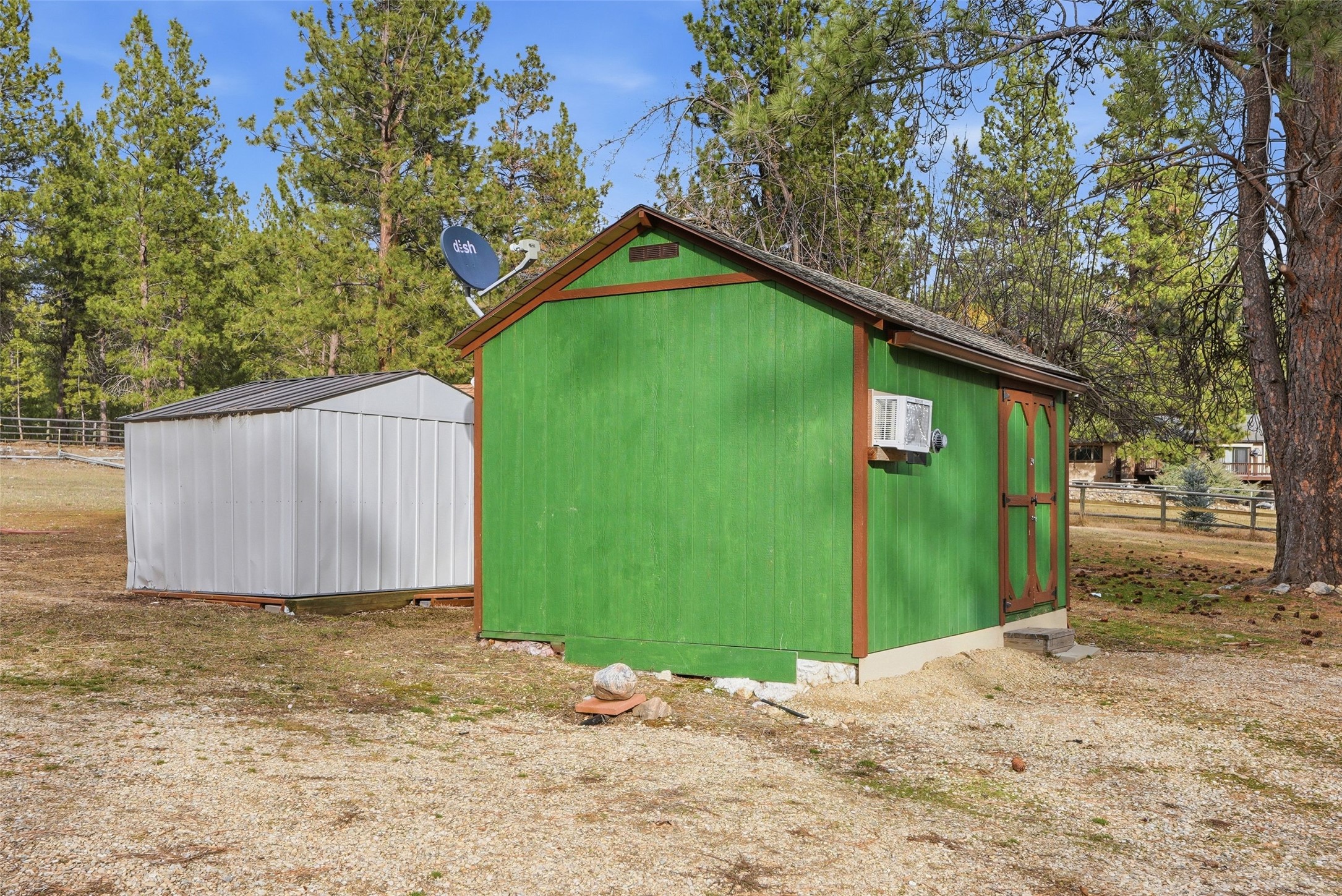 314 and 308 Kootenai Creek Road