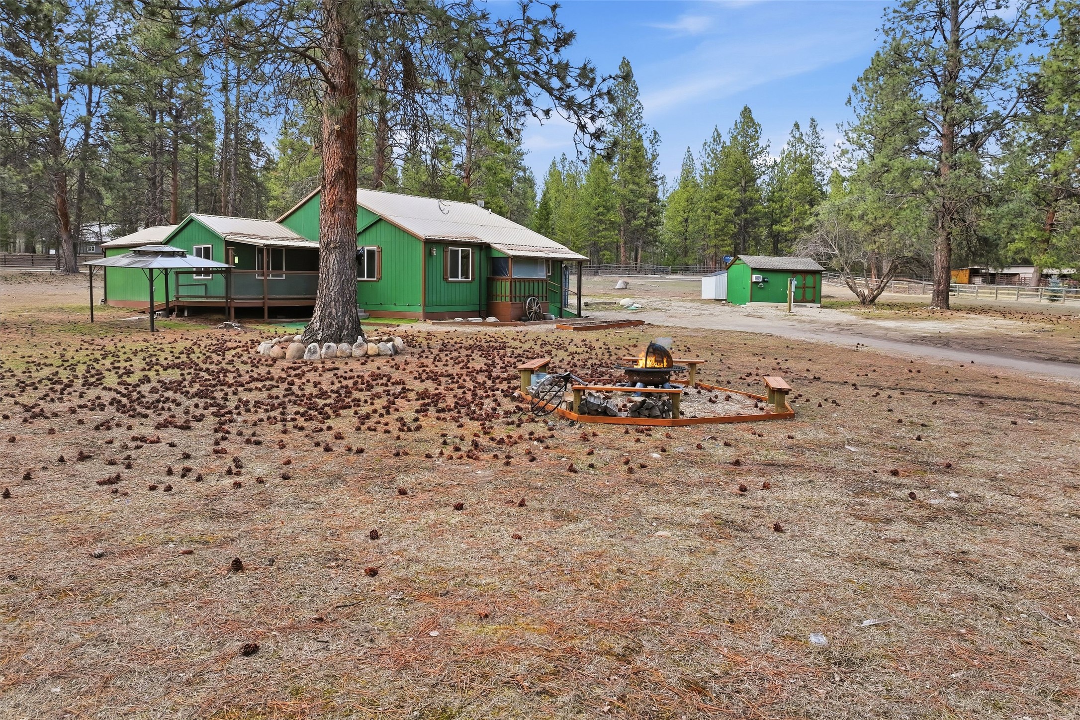 314 and 308 Kootenai Creek Road