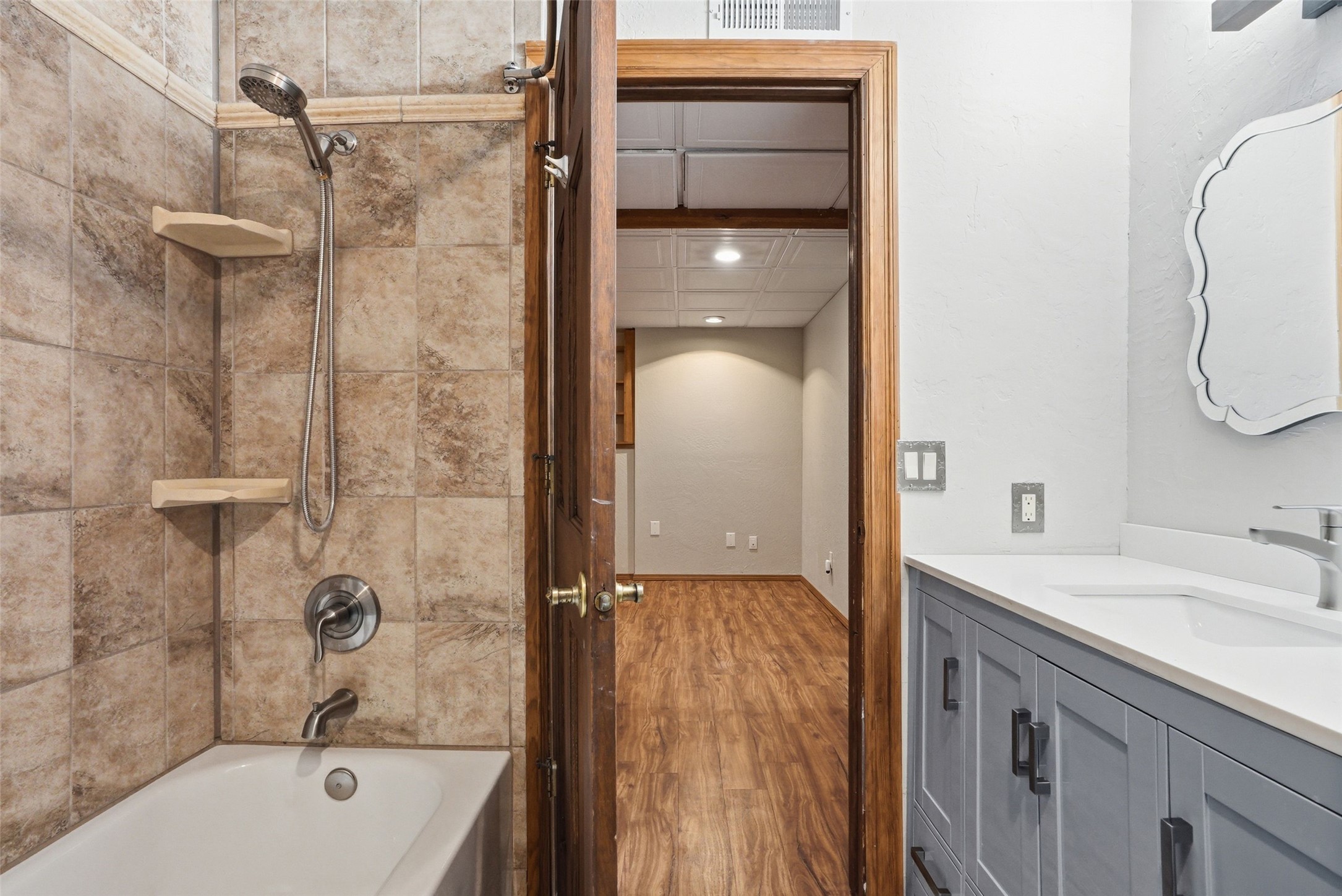 10200 Sleeman Creek Road