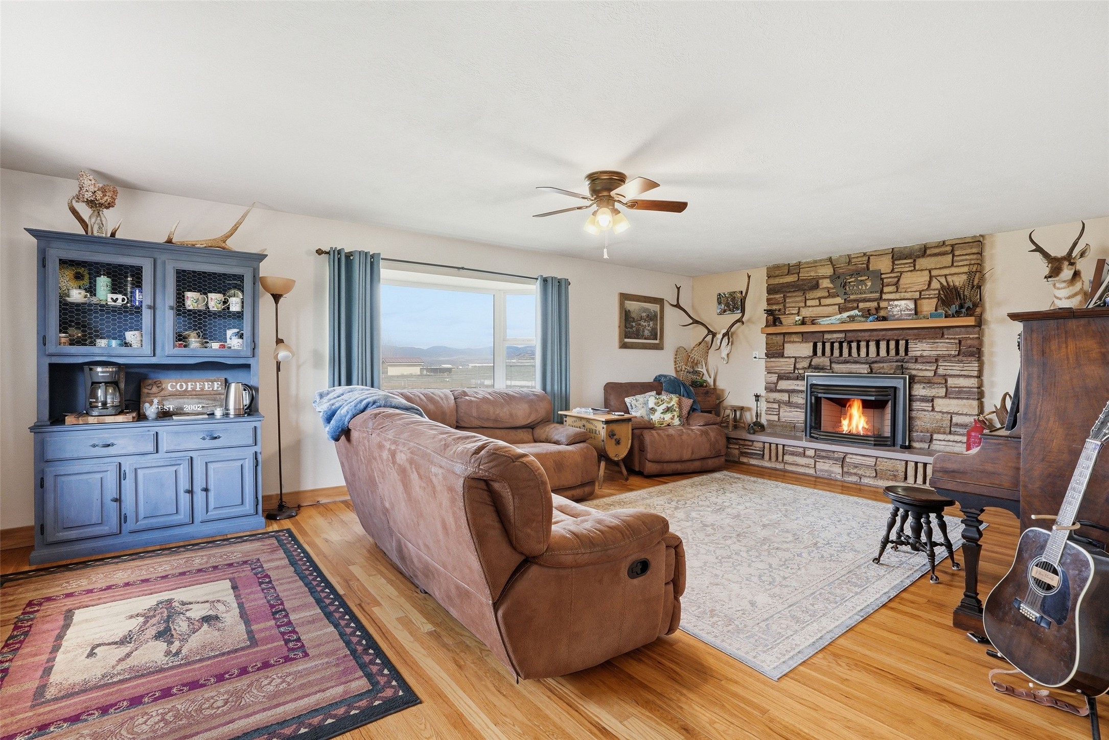 3906 Illinois Bench Road