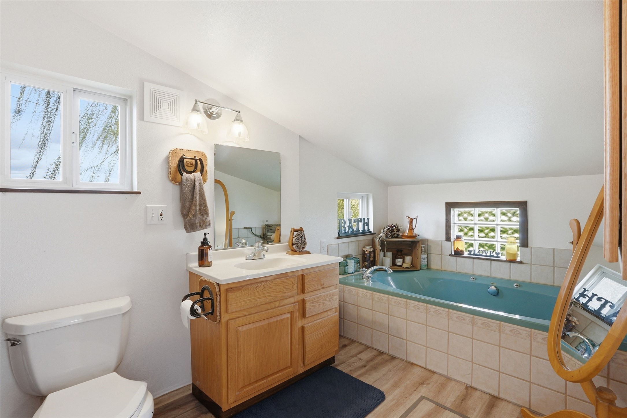 3906 Illinois Bench Road