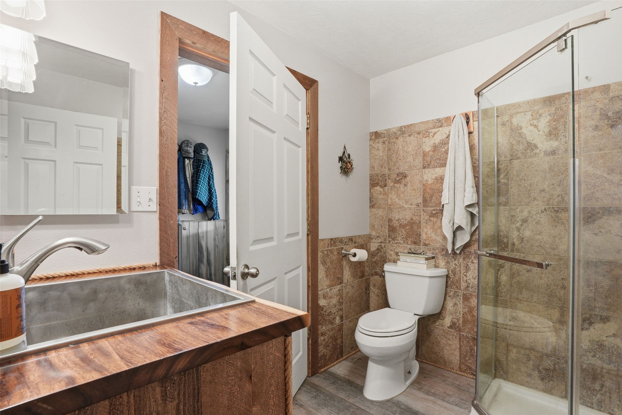 3906 Illinois Bench Road