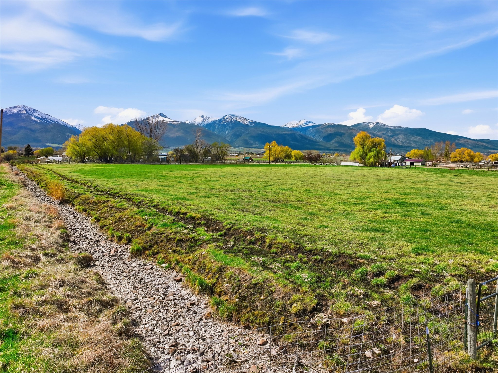 3906 Illinois Bench Road