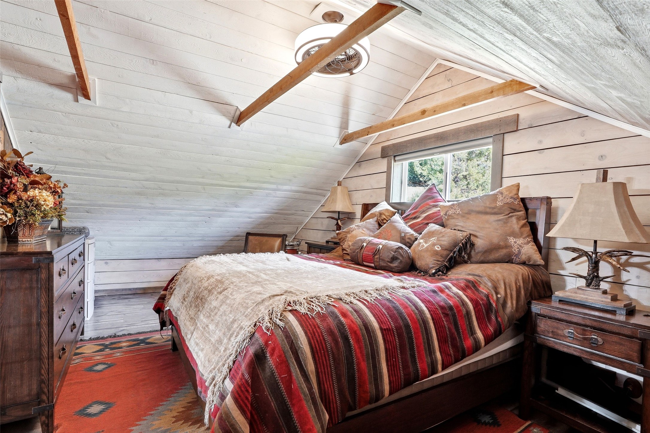 668 Wild Horse Loop