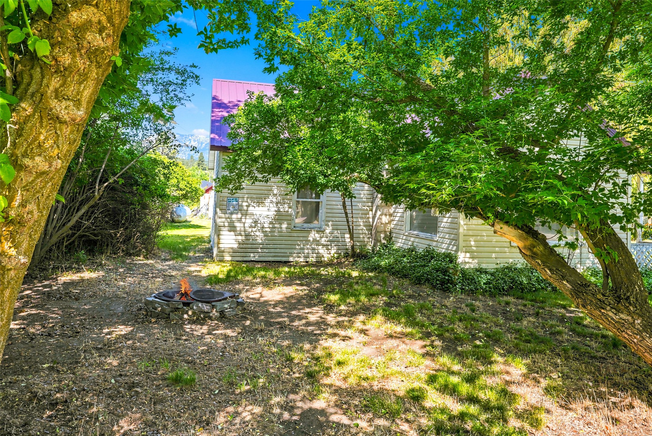 205 E Southwic Avenue