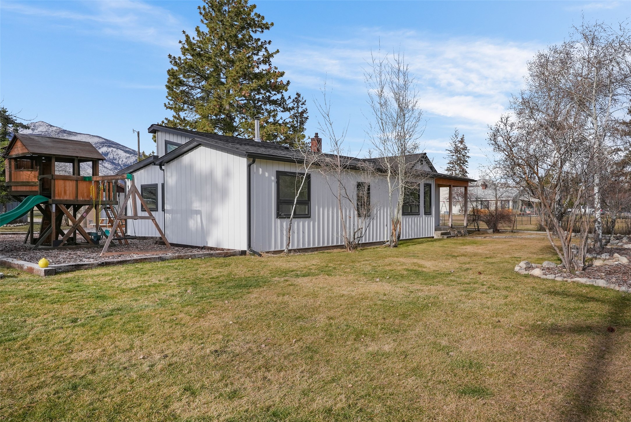 360 W River Road