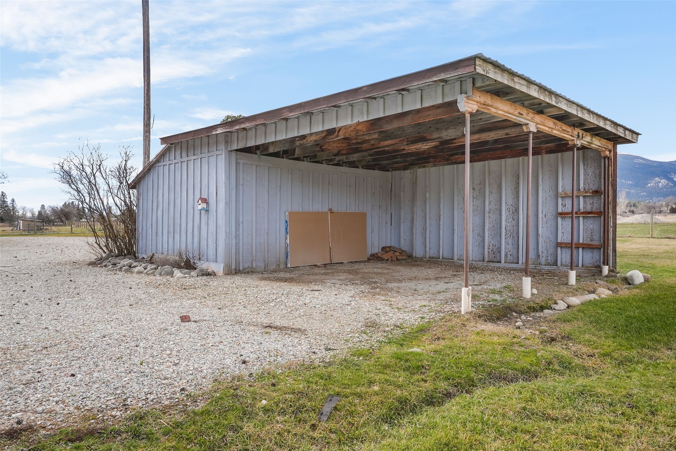 360 W River Road