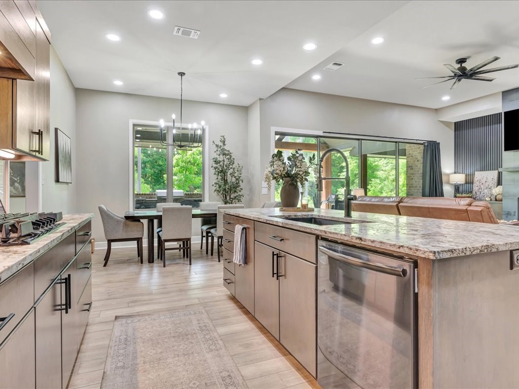 154 Reserve Drive