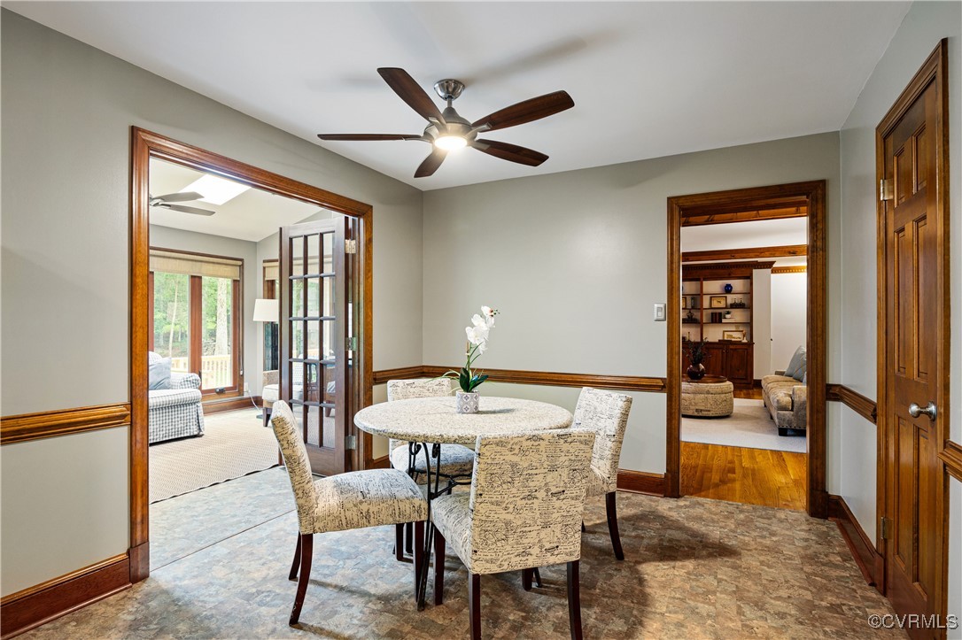 10910 Lesser Scaup Lndg