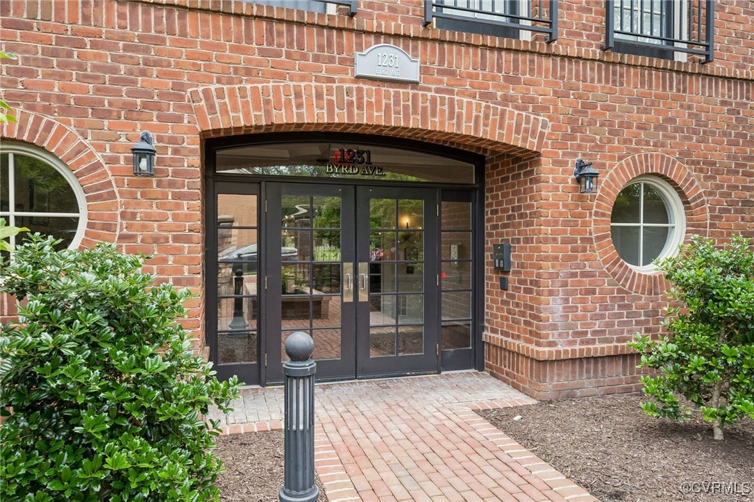 1231 Byrd Ave Unit#2C