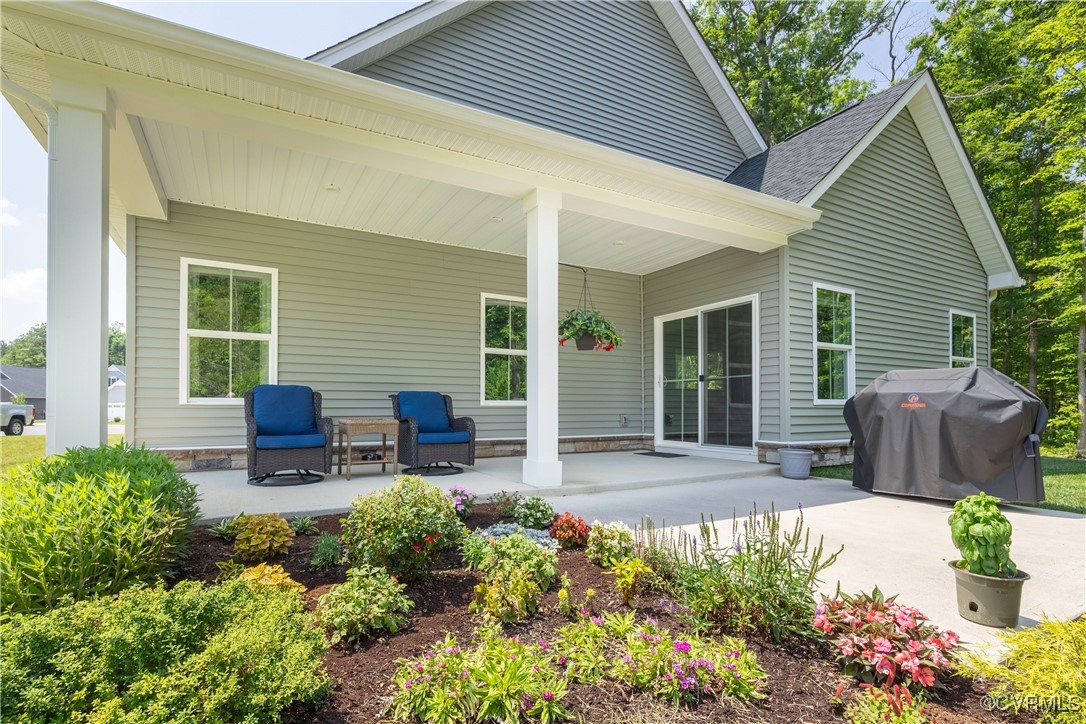 10753 Chase Grove Ln