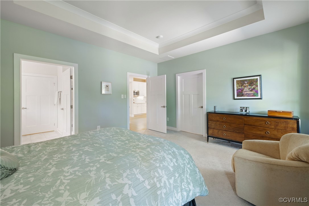 10753 Chase Grove Ln