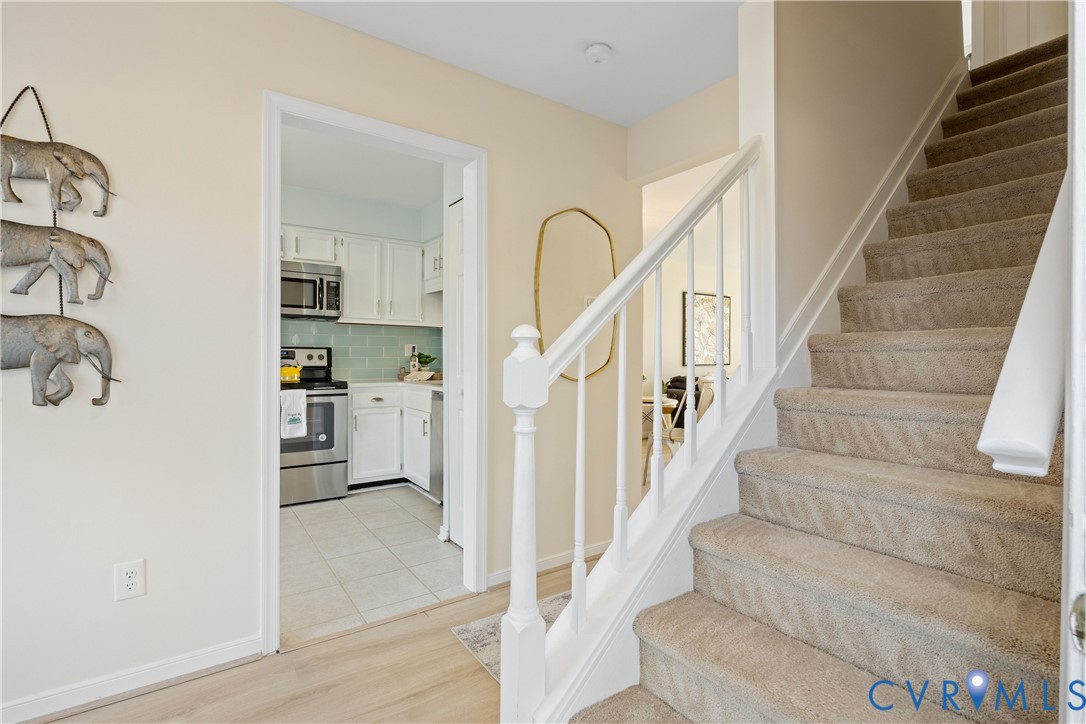 2400 Grey Forge Pl