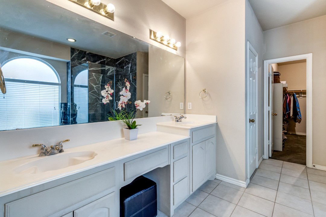 824 Water Oak Drive