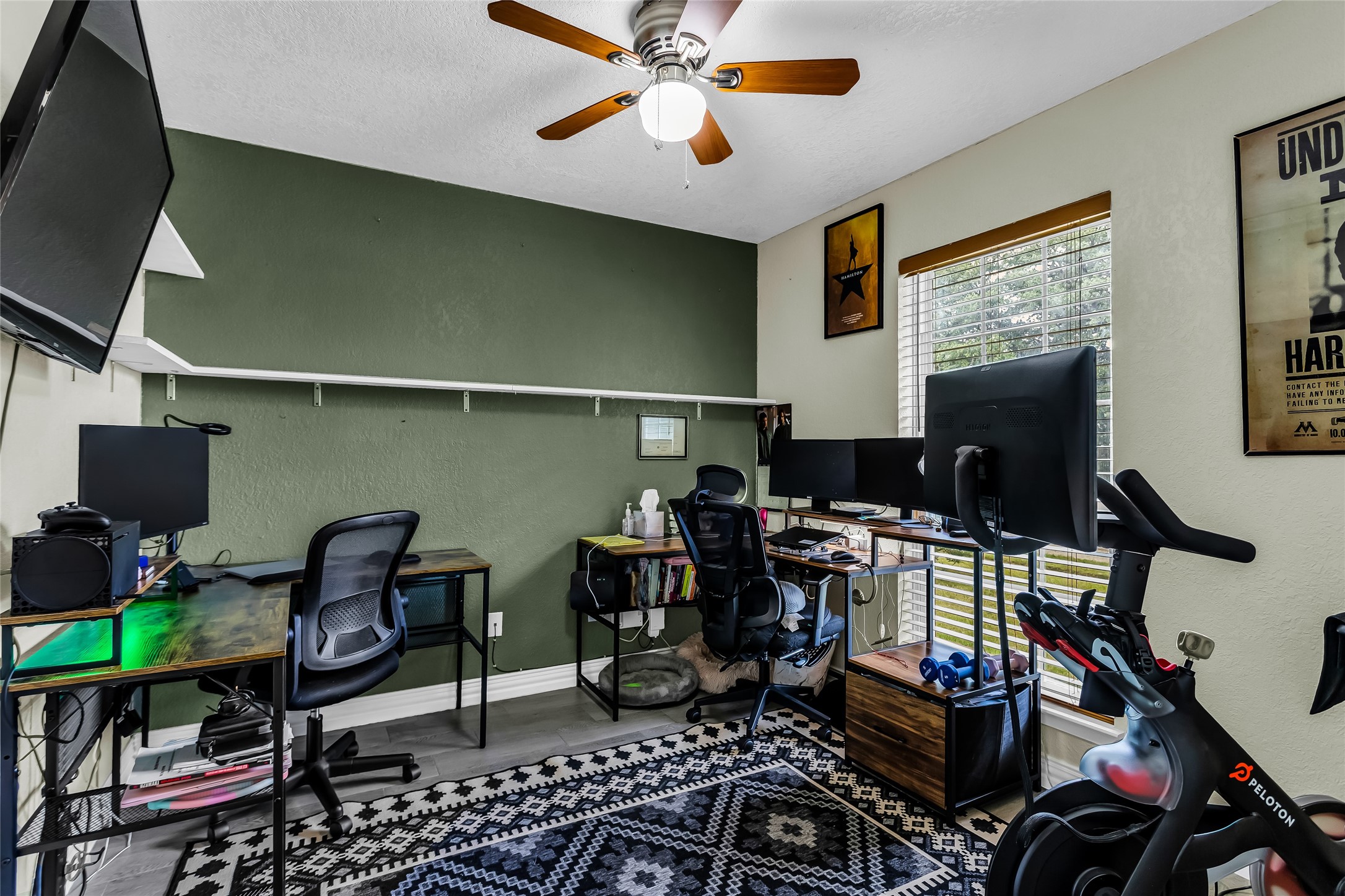 8910 Deerwood Drive