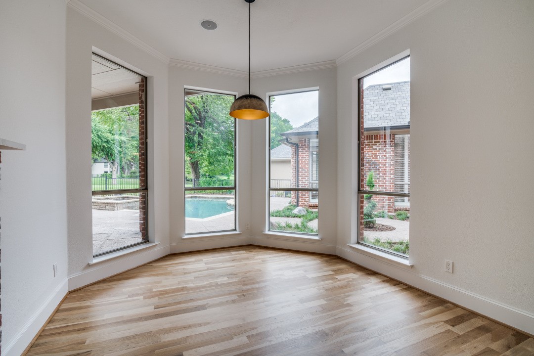 5401 Sawgrass Court