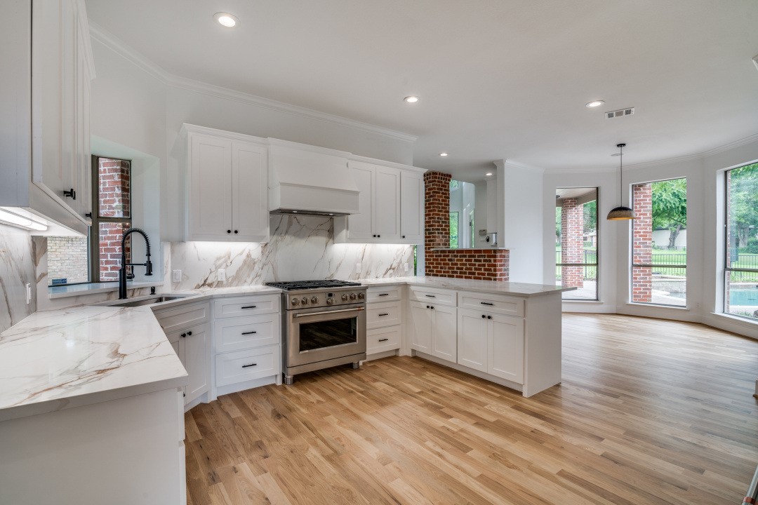 5401 Sawgrass Court