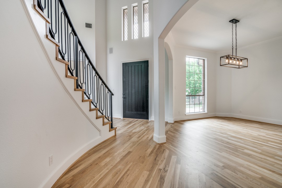 5401 Sawgrass Court
