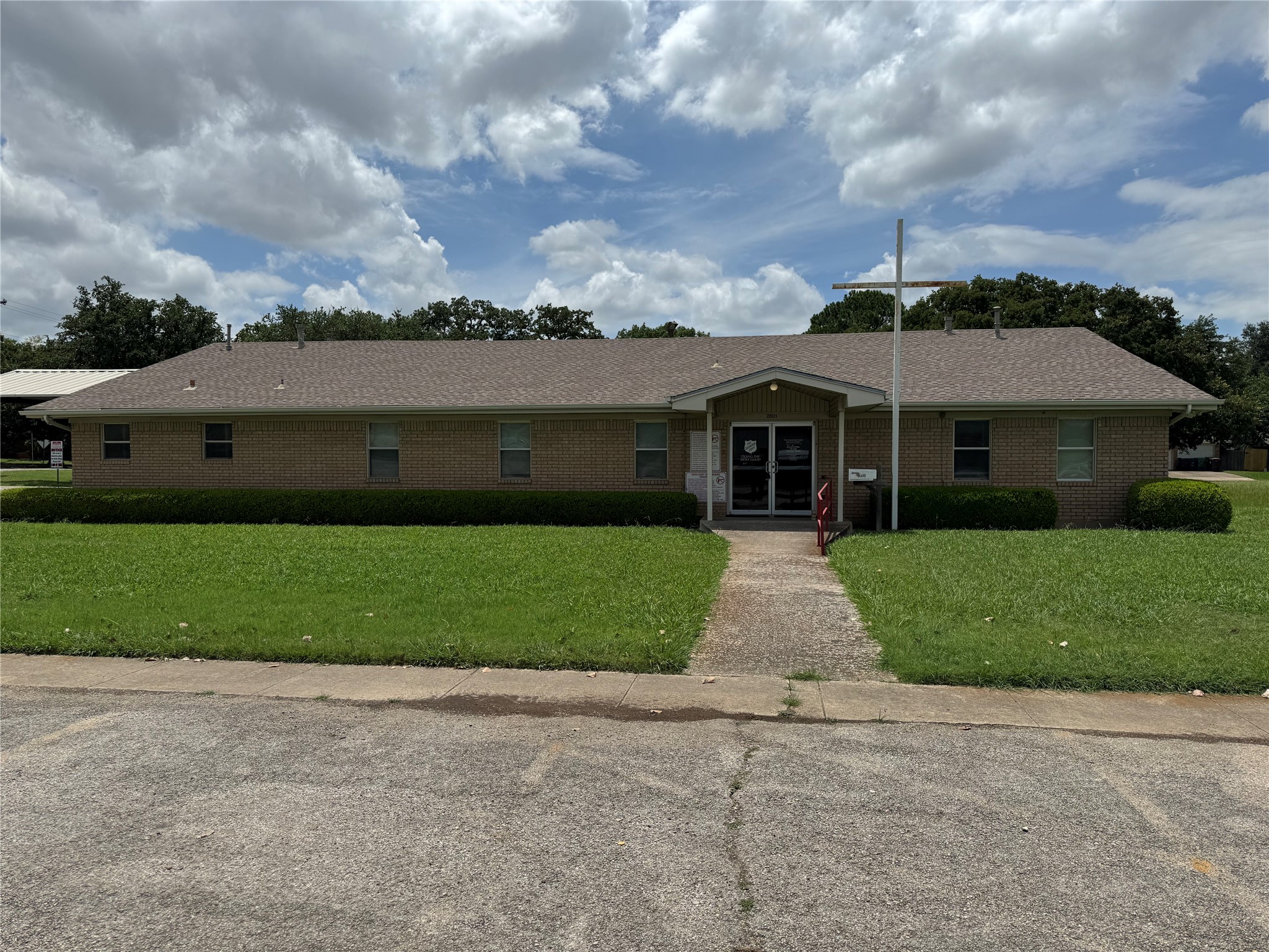 2801 N Elm Street